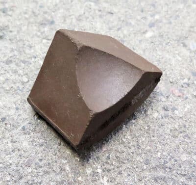 Hulkehlliste, brun klinkestump