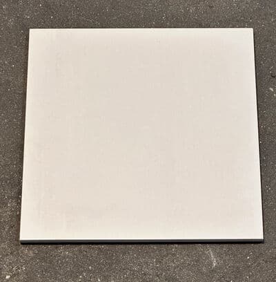 Ny gulvflise creme 30x30 cm - 1