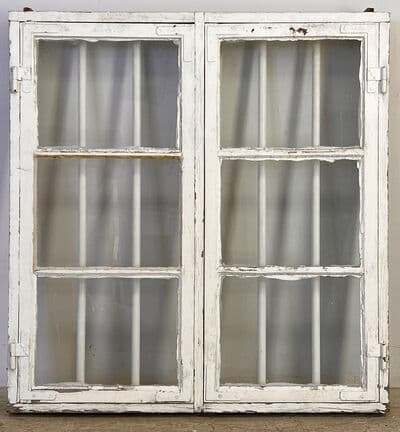 Sprossevindue med tremmer - 1