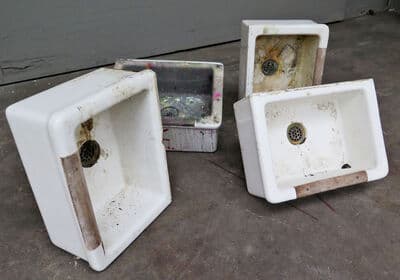 Skolevask med egetræskant - med skade