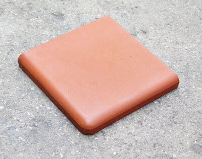 Hasle klinke, rød med afrundet hjørne