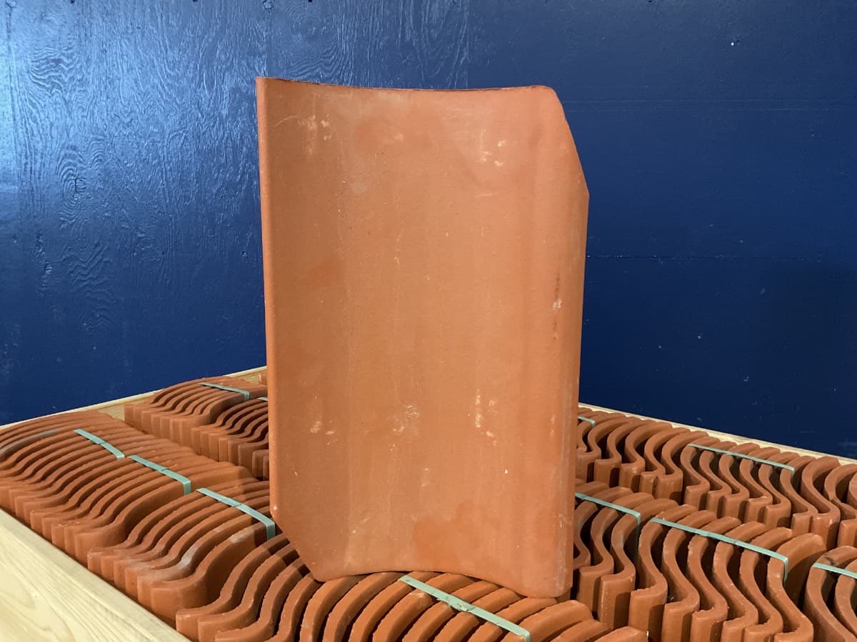 RT 806 Højslev vingetagsten lille dansk rød - 1