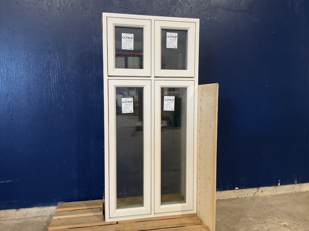 Outrup Dannebrogsvindue  - 1