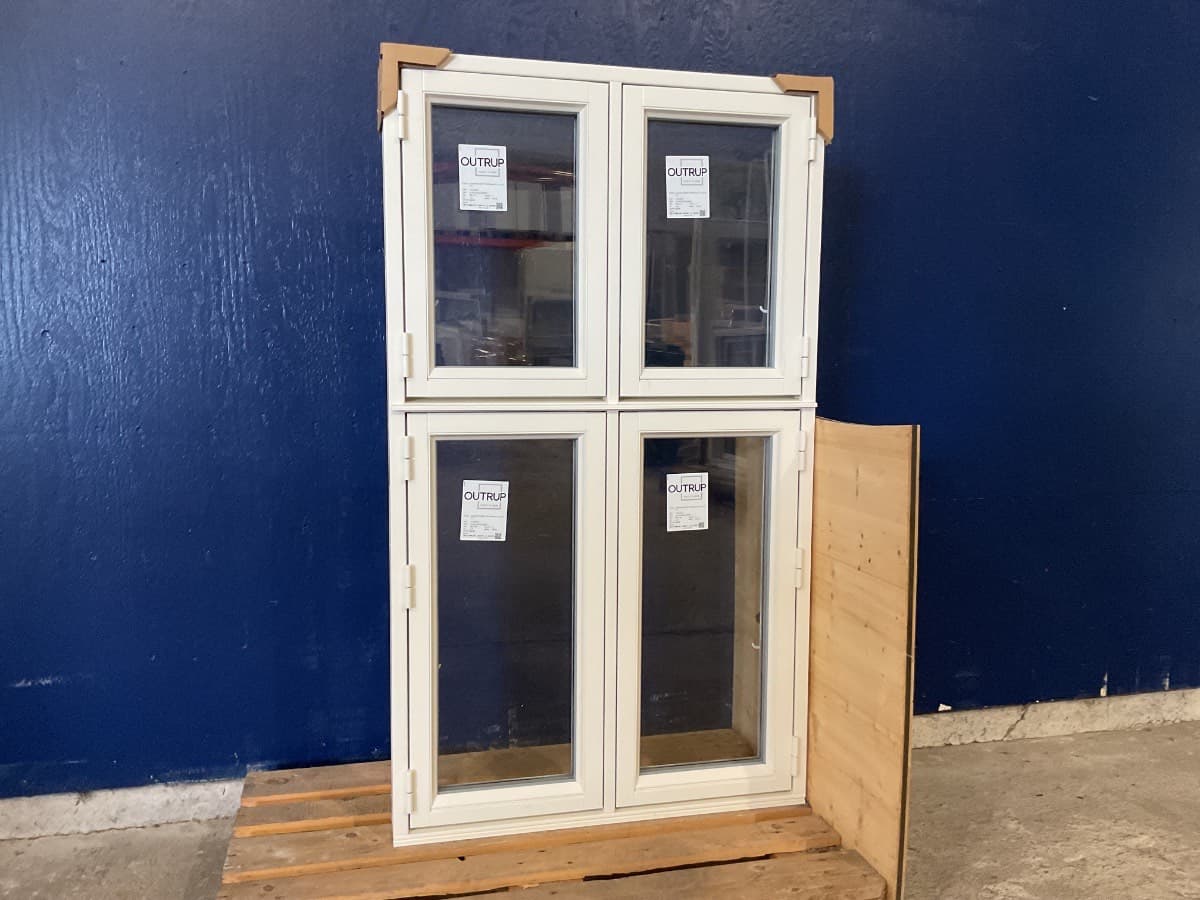 Outrup Dannebrogsvindue - 1