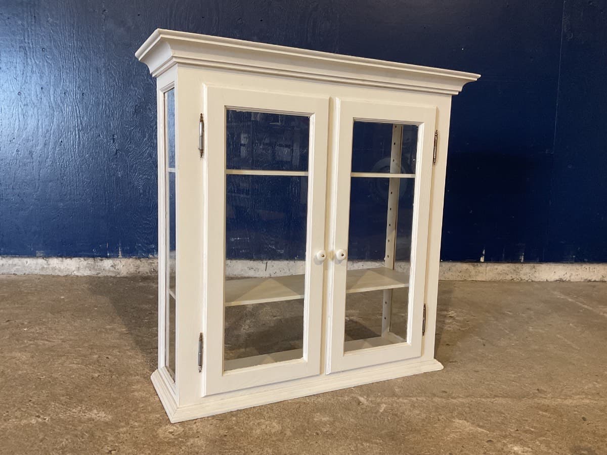 Snedkerlavet Vitrineskab - 1