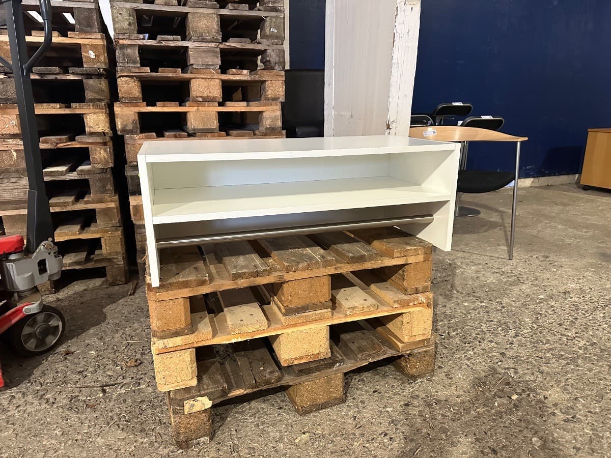 Entrémøbel til bøjler - 1