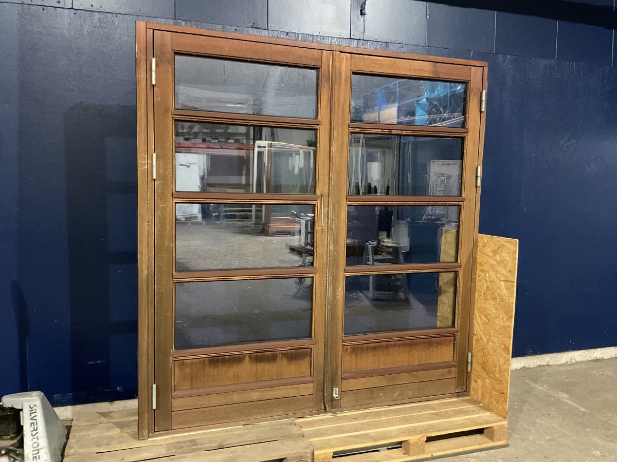 Dobbelt Mahogni Terrassedør - 1