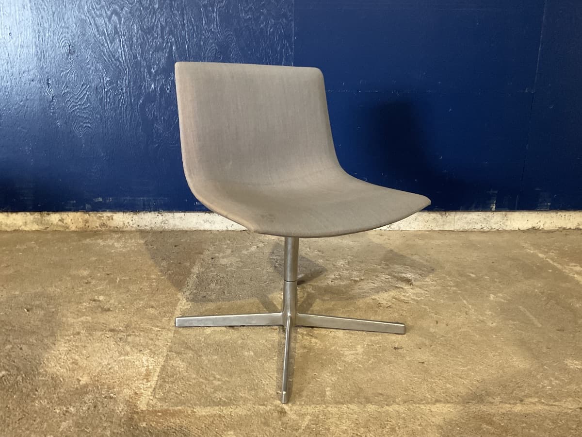 Arper Loungestol - 1