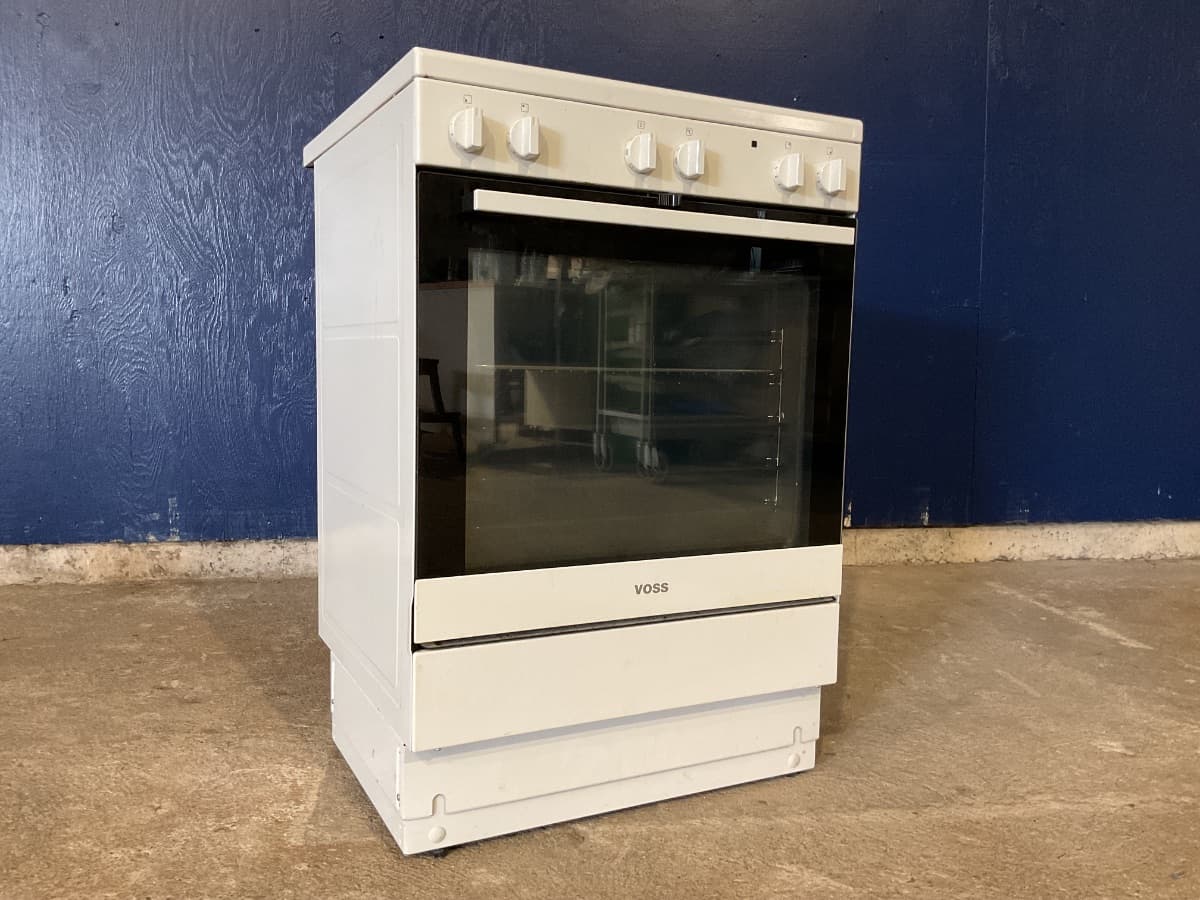 Voss ovn - 1