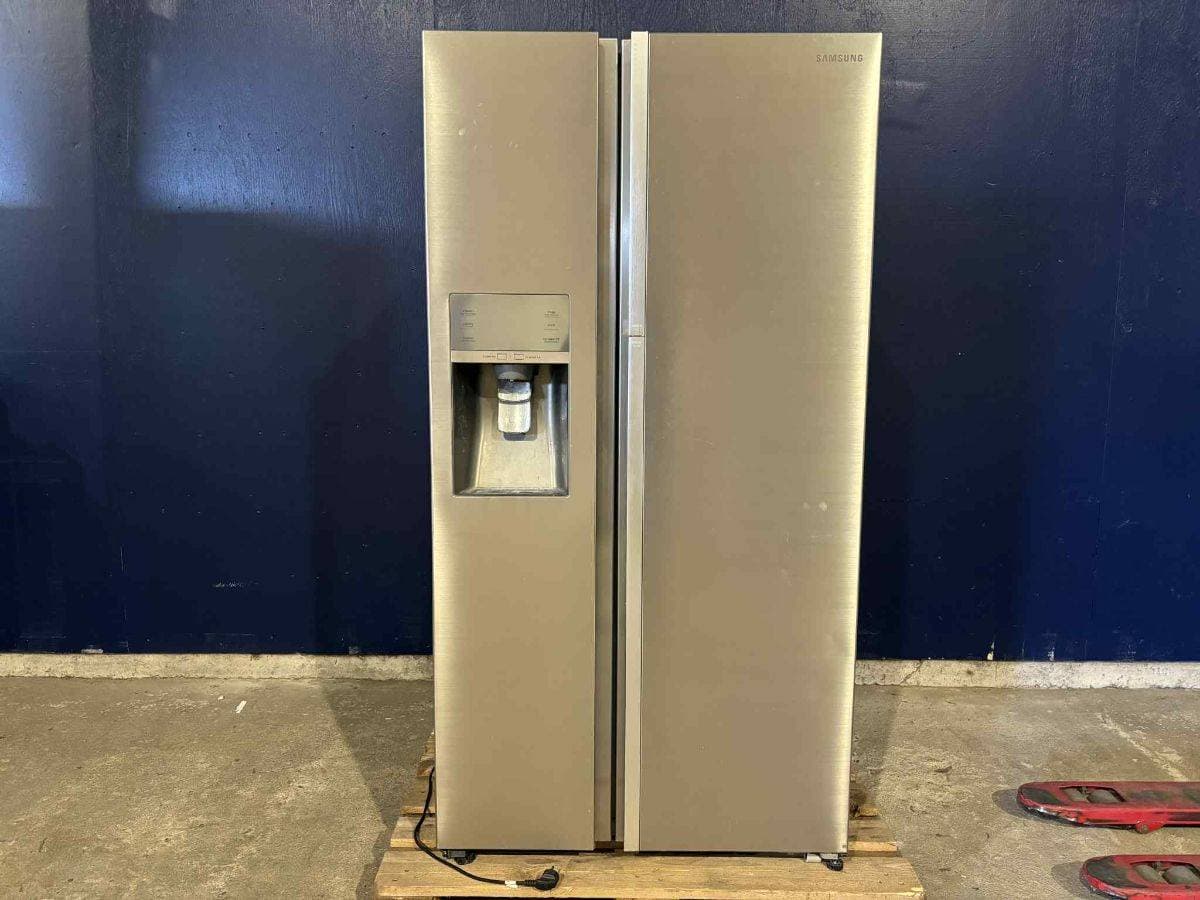 Newyorker køleskab Samsung Family Hub - 1