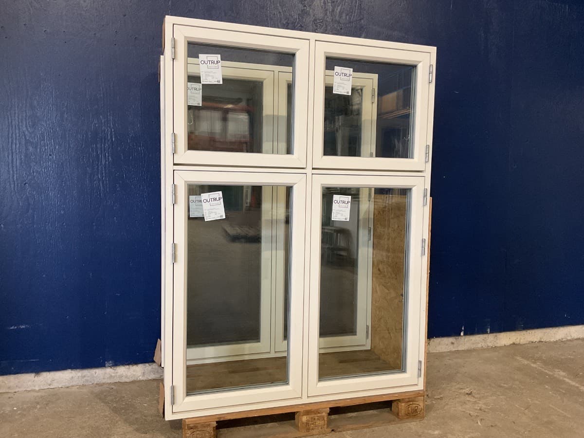 Outrup Dannebrogsvindue  - 1