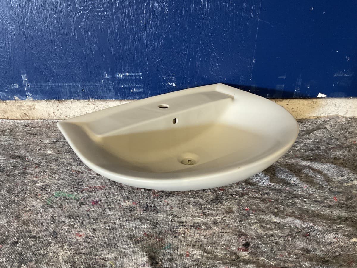 Ifö vask med tilbehør  - 1