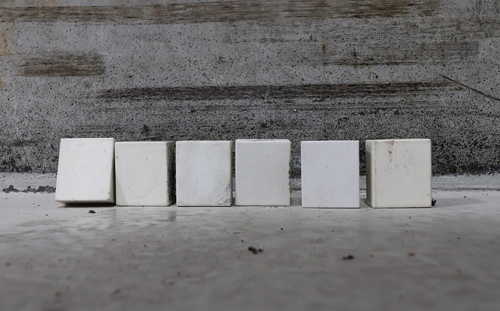 12 akrylskilte “I” og “.” - 1