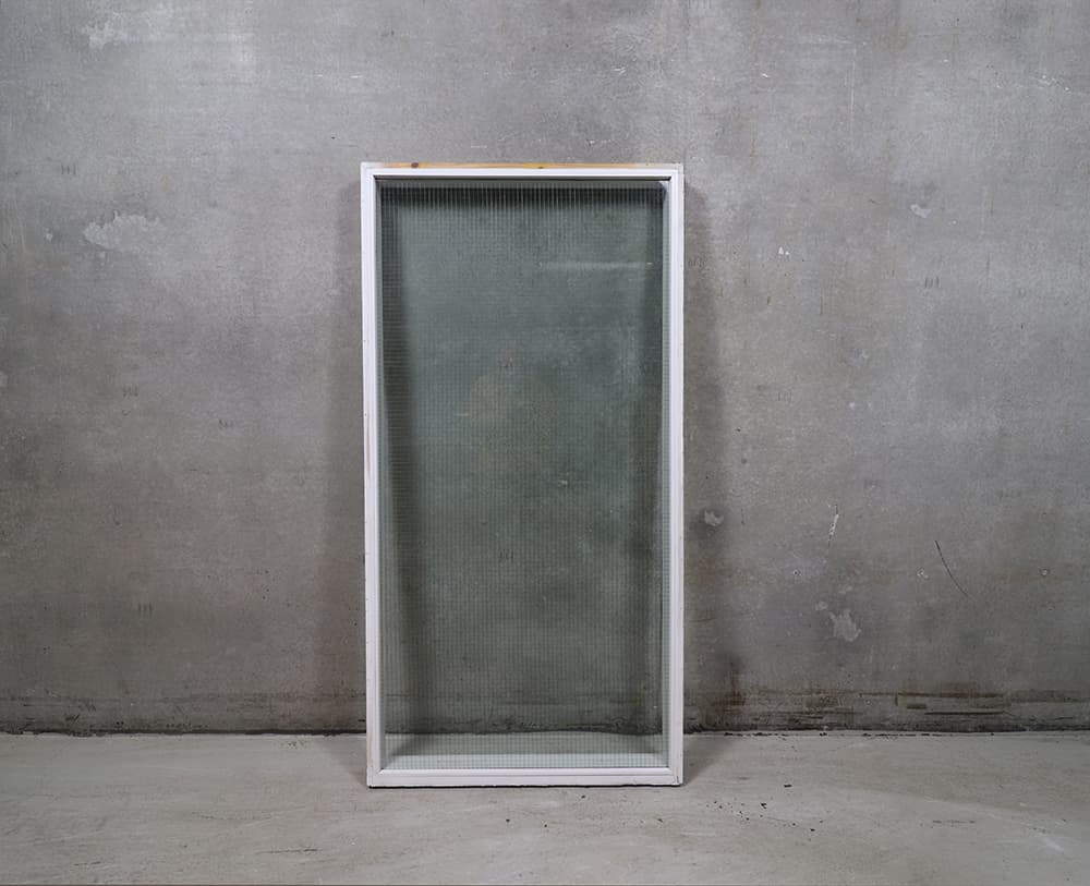 Trådet glas i karm 94,5 x 179,5 cm - 1