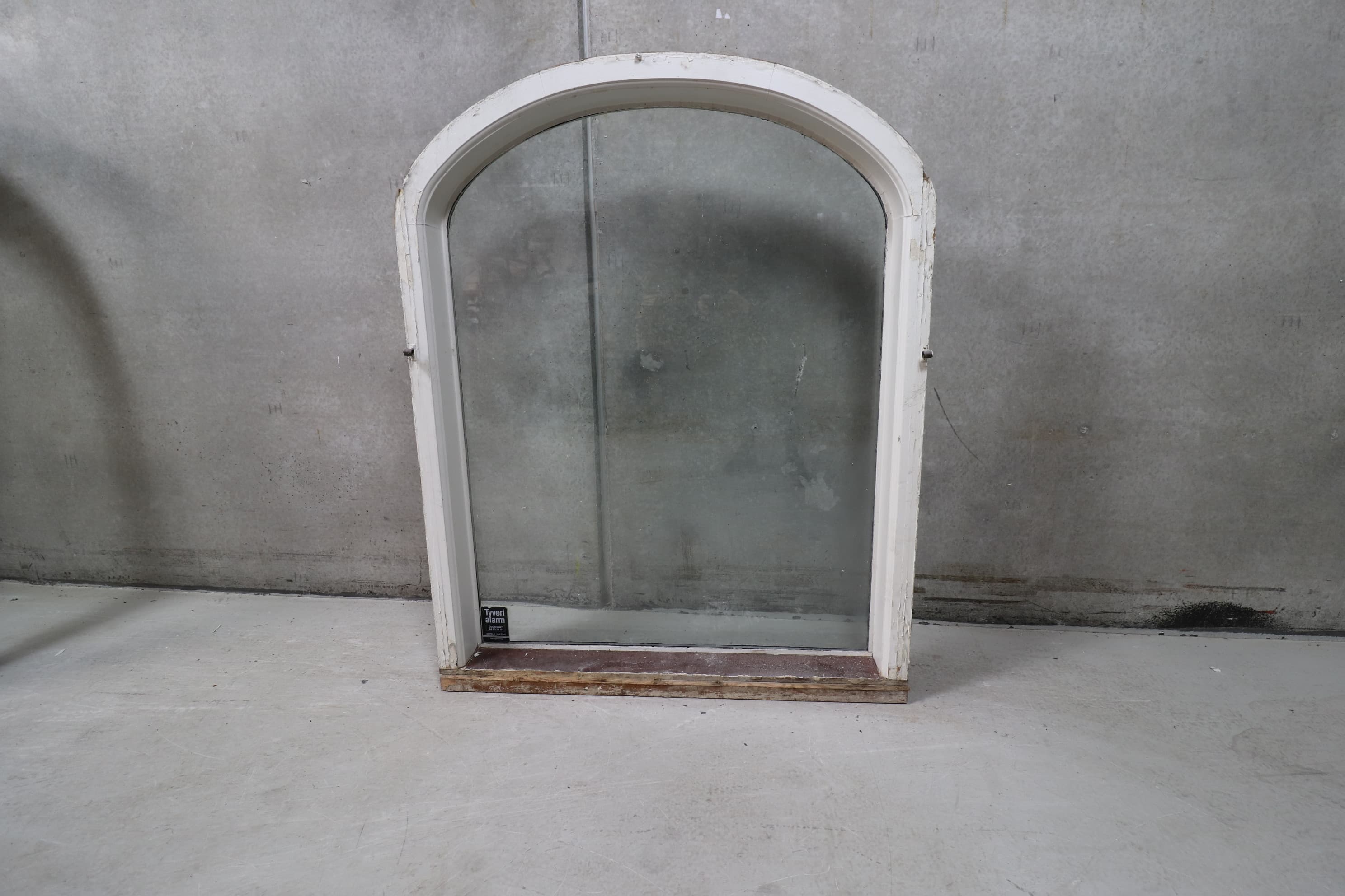 Buet vindue 108 x 137 cm - 1