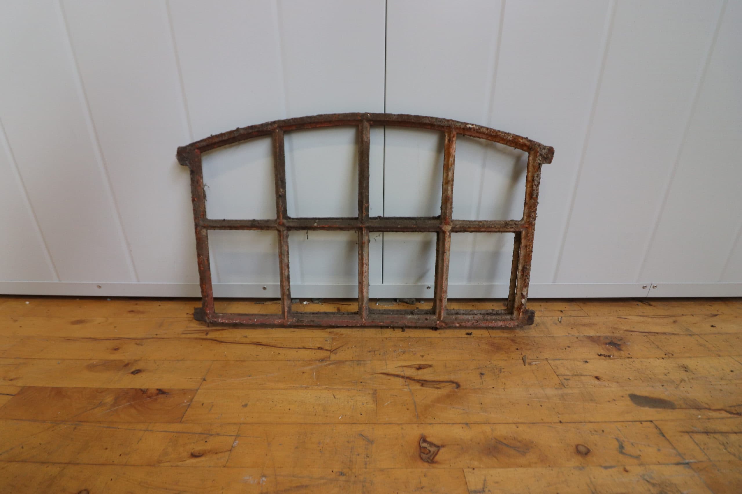 1stk Jernvindue stald 65x42cm - 1