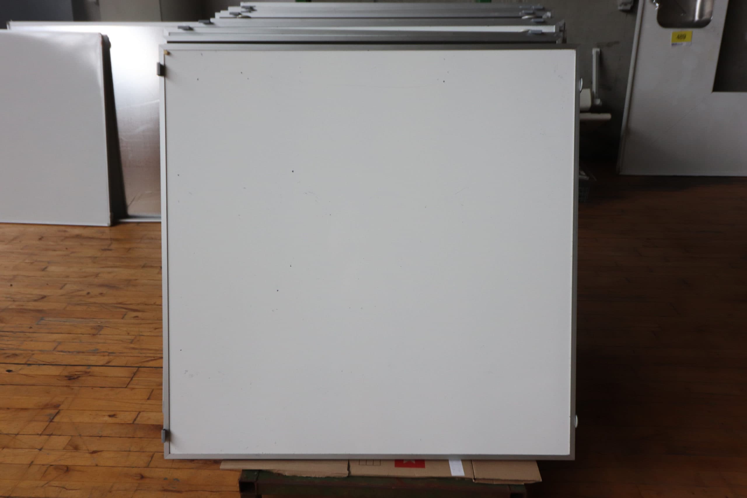 Whiteboard tavle 119x119cm - 1