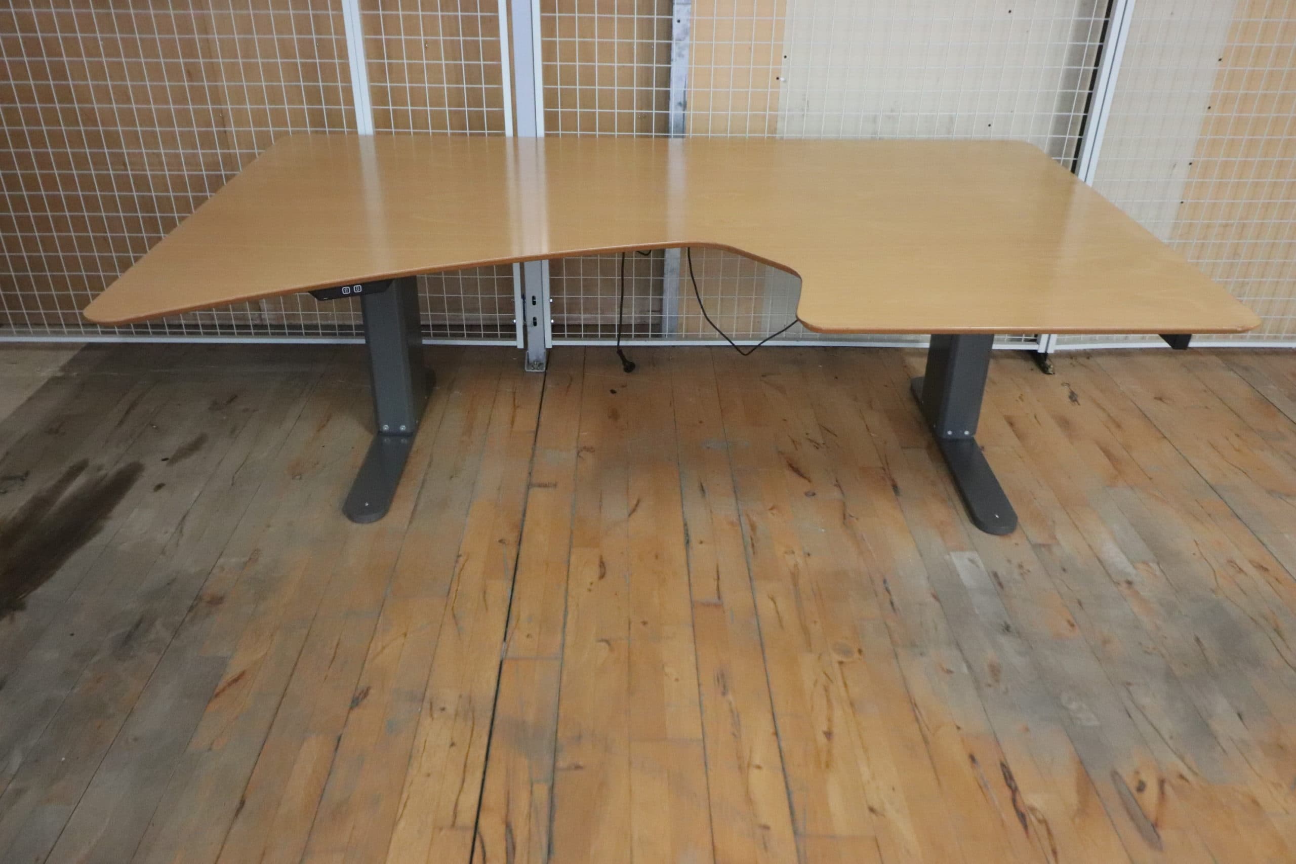 EL hæve-sænke skrivebord 120x200cm - 1