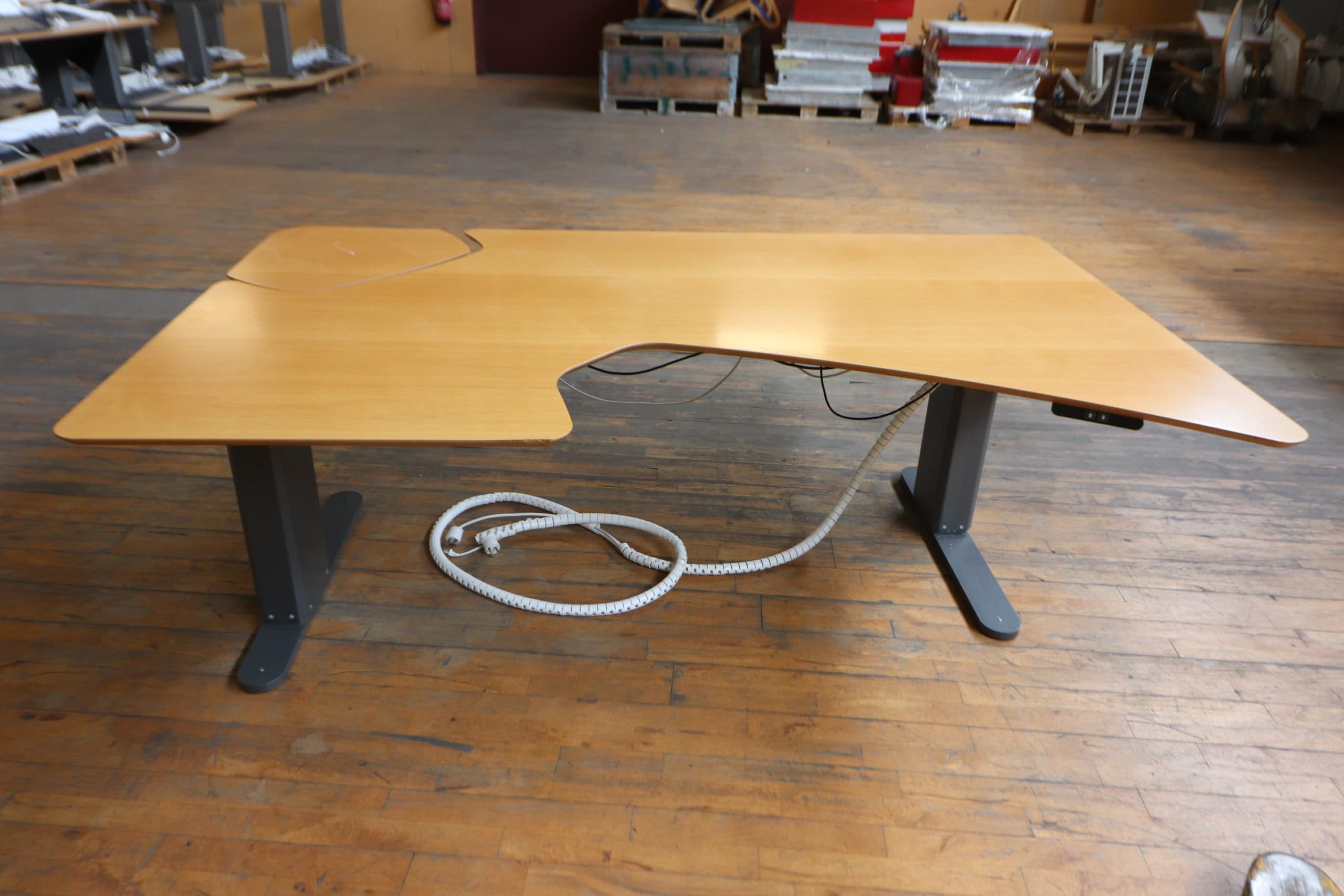 EL hæve-sænke skrivebord 120x200cm - 1