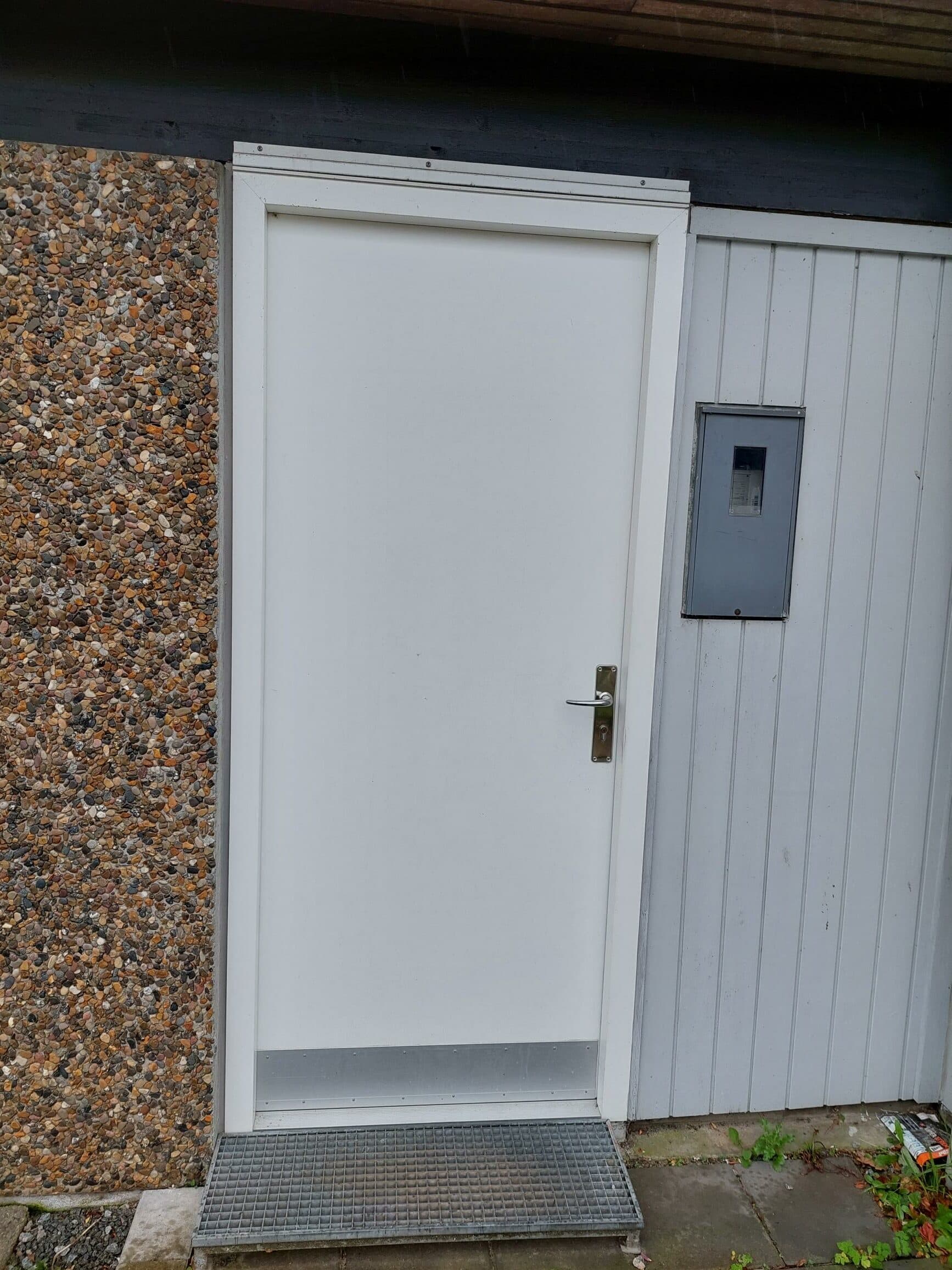 Velfac facadedør 92,5x208cm Pris kr. 1.720,-