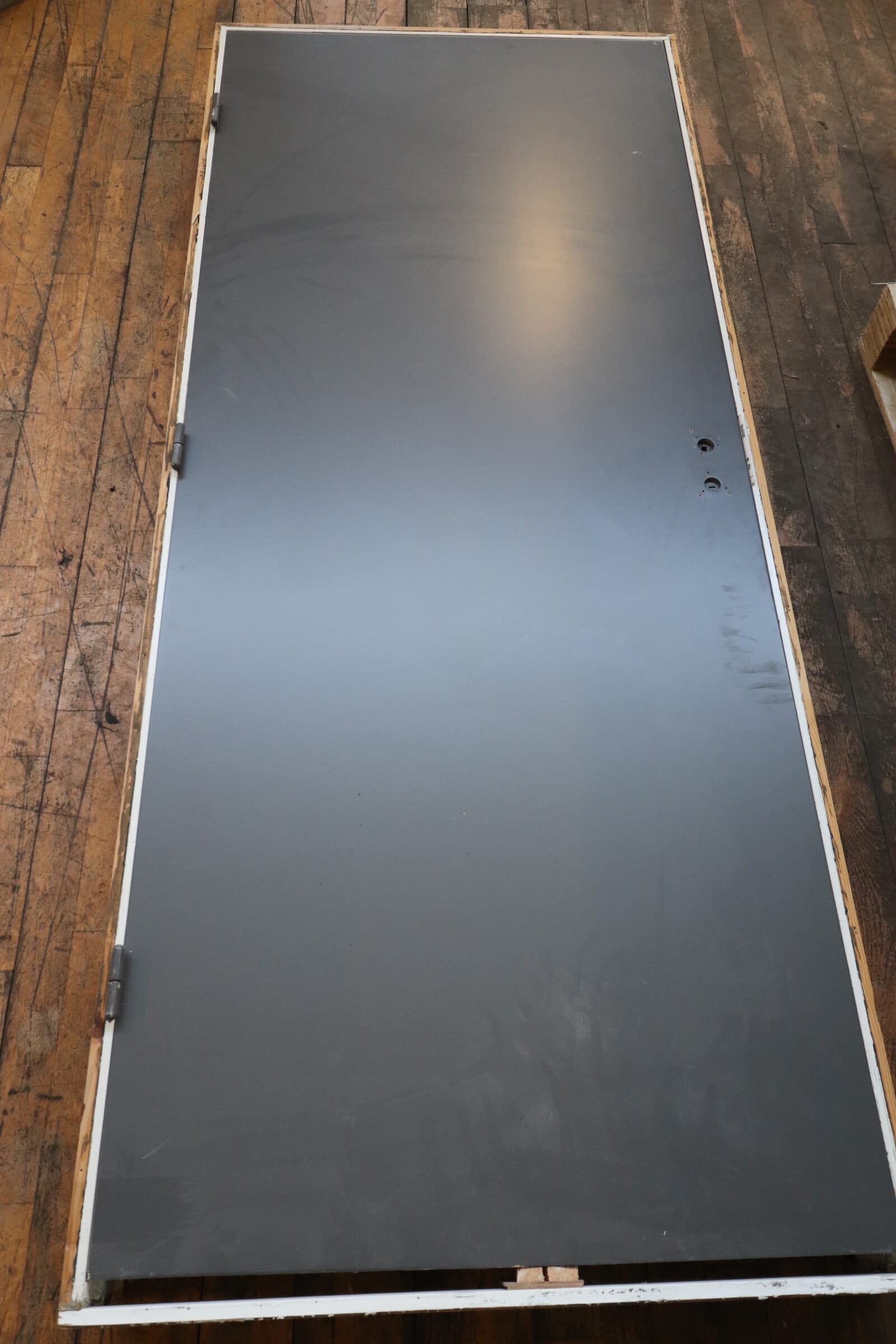 Indvendig Dør 88,5x208cm Pris kr. 400,-