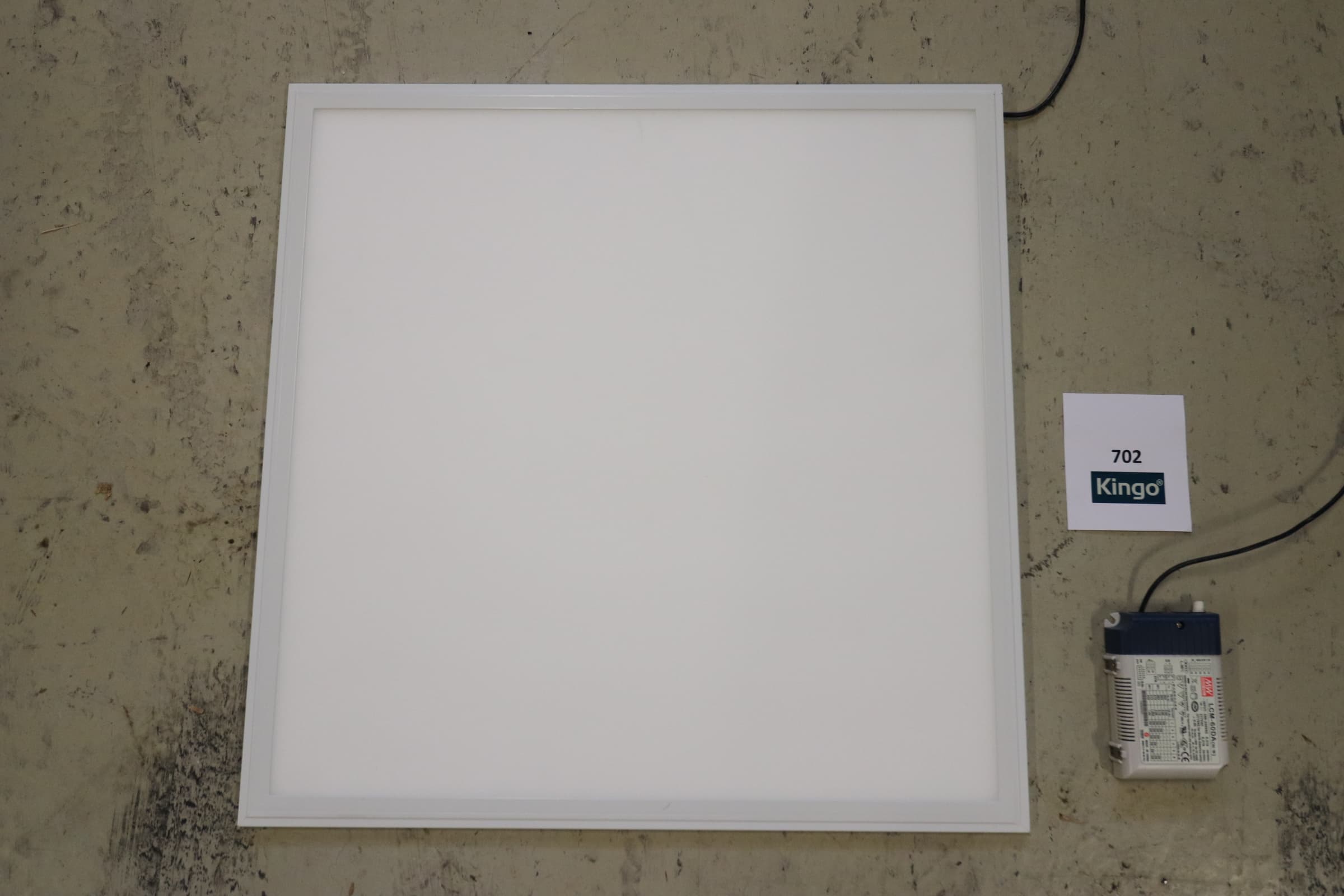 LED Panel Light 60 x 60 x 1cm Pris kr. 149,-/stk