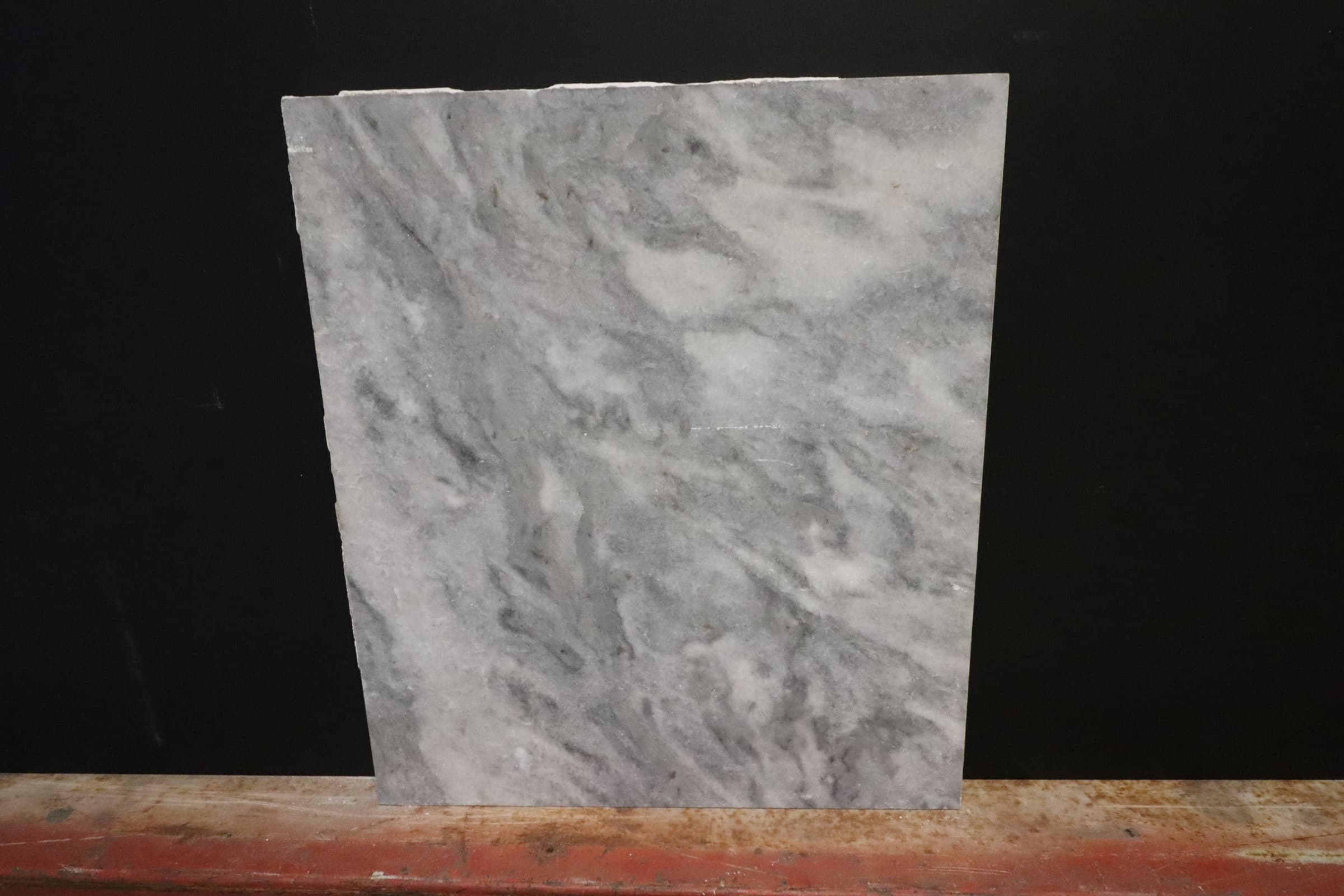 Marmorplade 41 x 48 x 2 cm Pris kr.175,-/stk