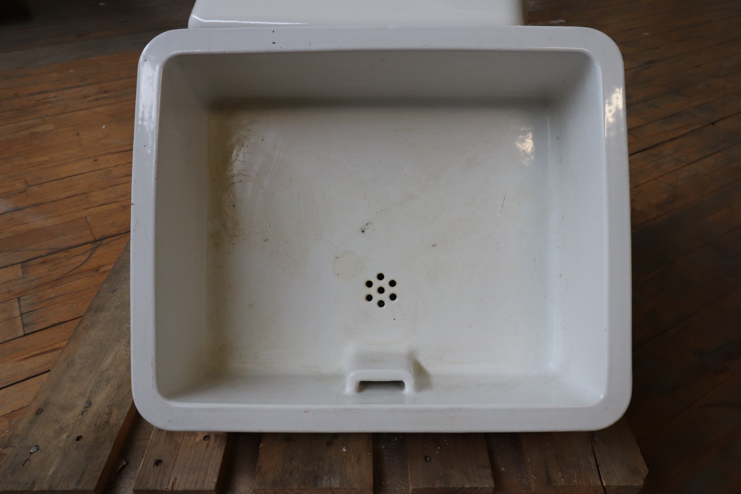 Udslagsvask m/overløb.