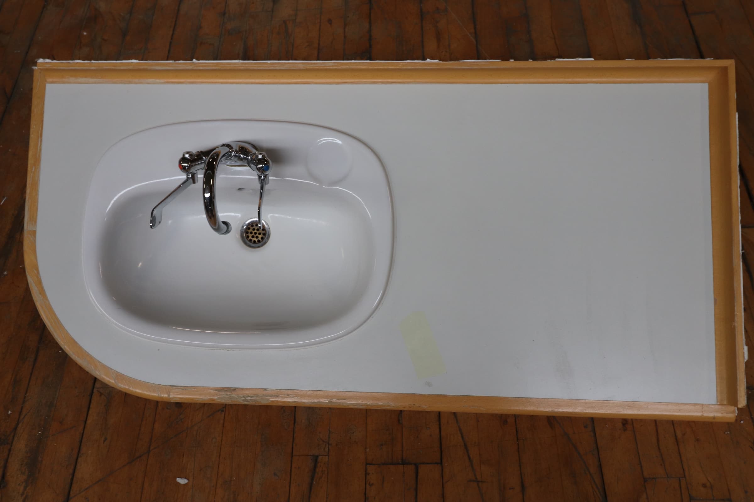 Ifö vask u/armatur.