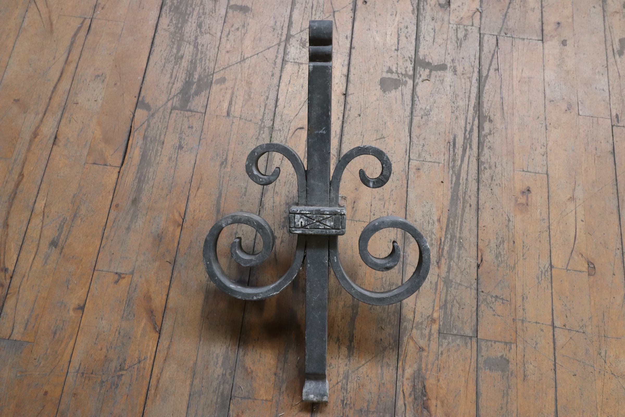 Galvaniseret bukket jern dekoration - 1