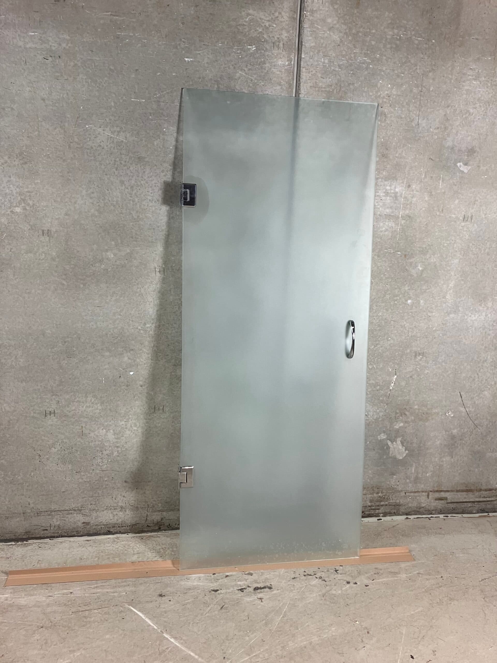 Glasbrusedør med hærdet satin mat glas - 1