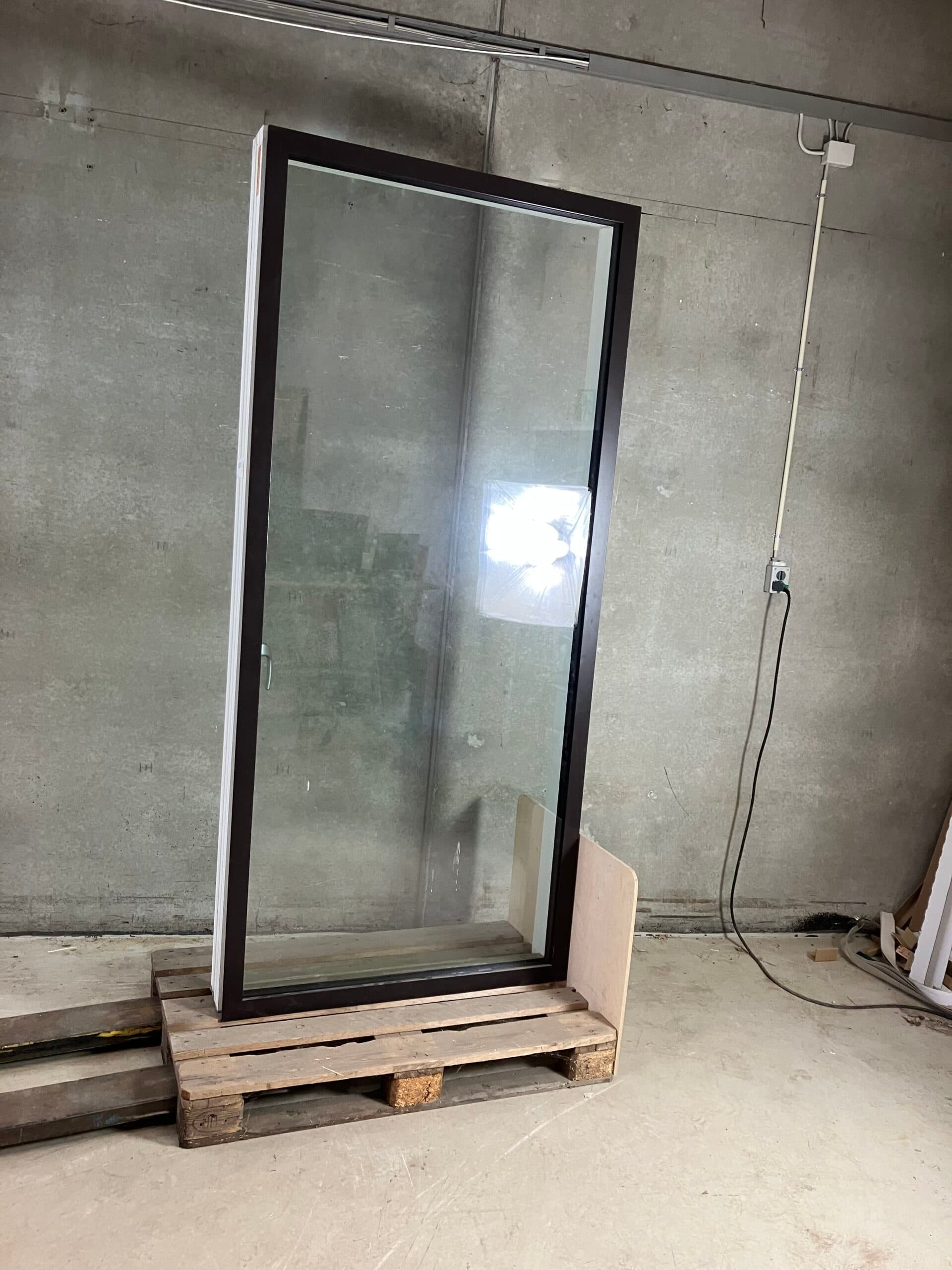 Terrassedør 105,5×232 cm.