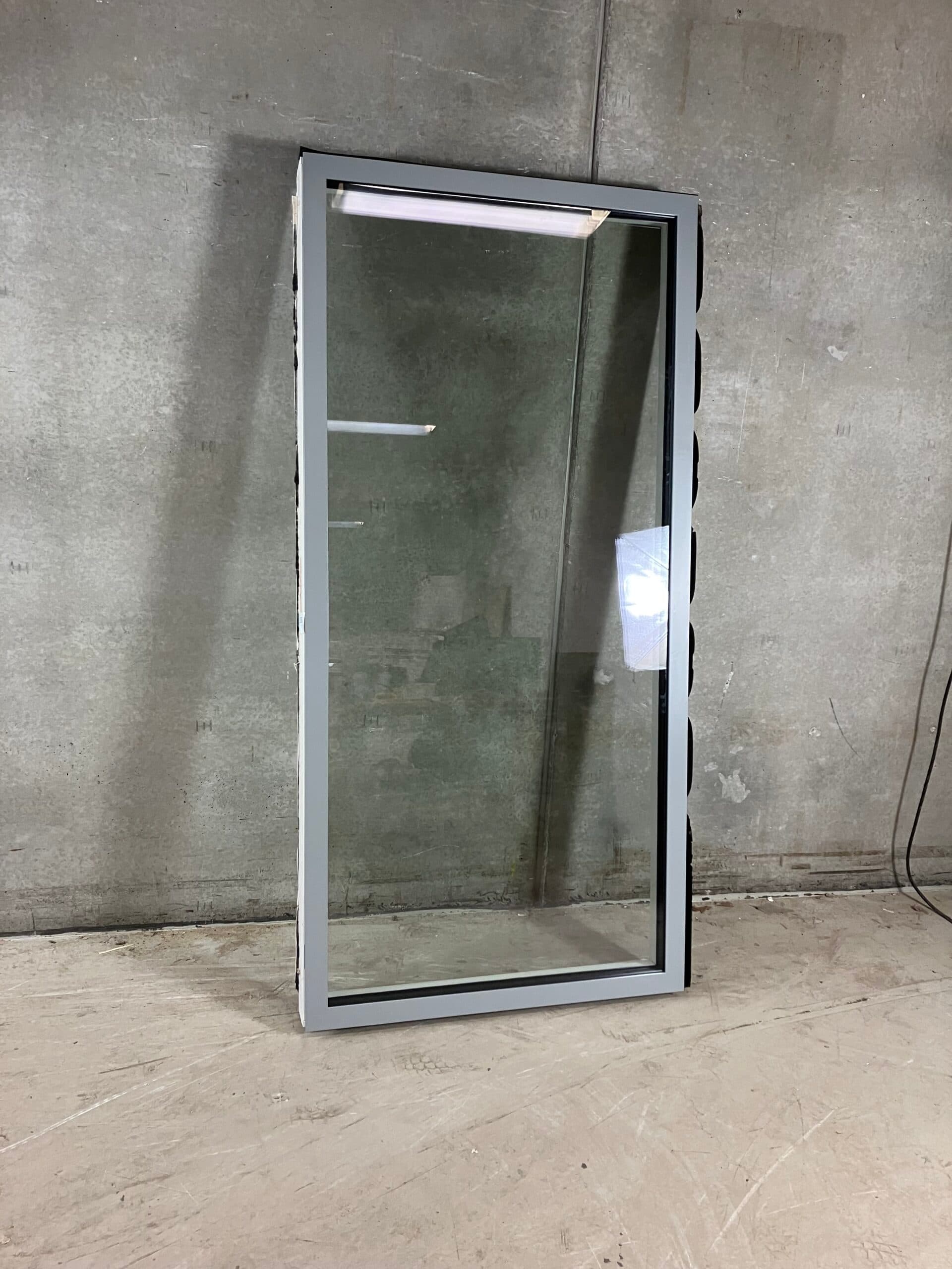 Fastkarmsvindue 99×205,5 cm. - 1