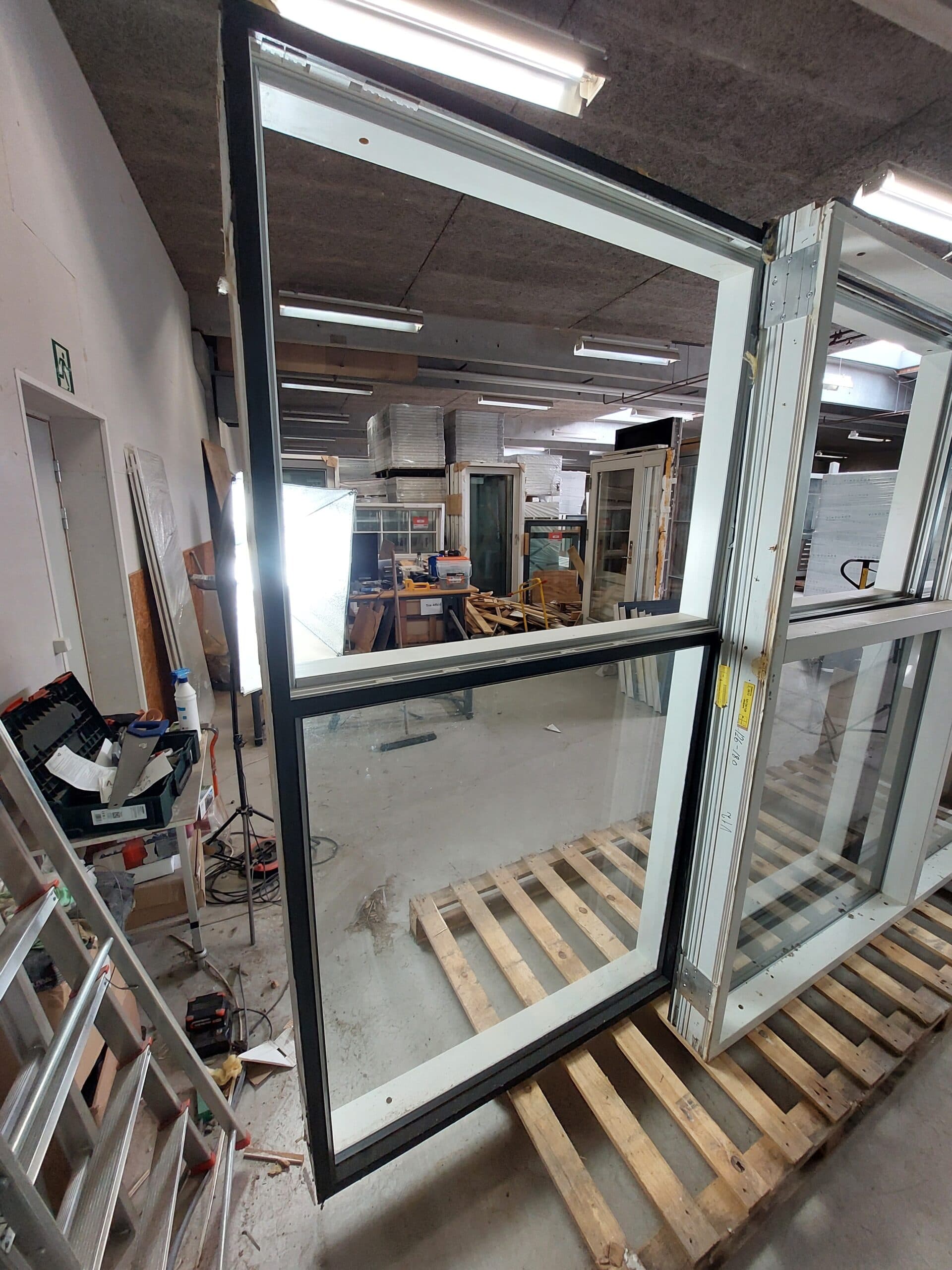 Udestueelement 324x204cm - 1