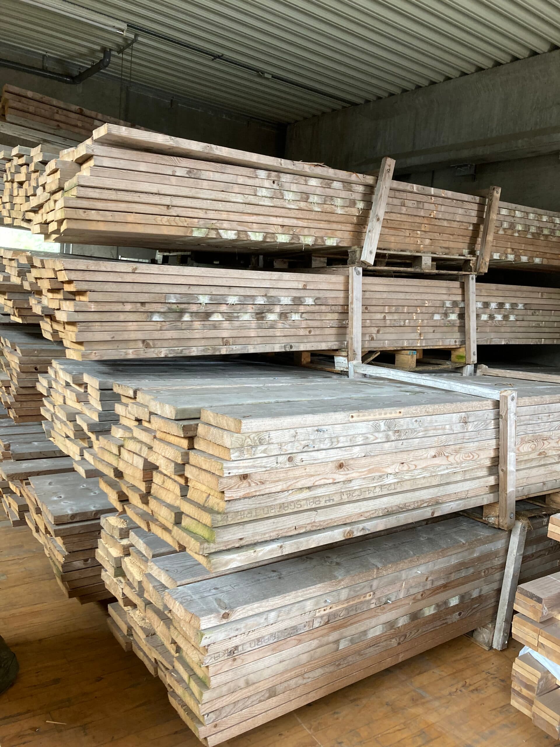 Spær træ-Reglar C24 og C18 45x220mm. - 1