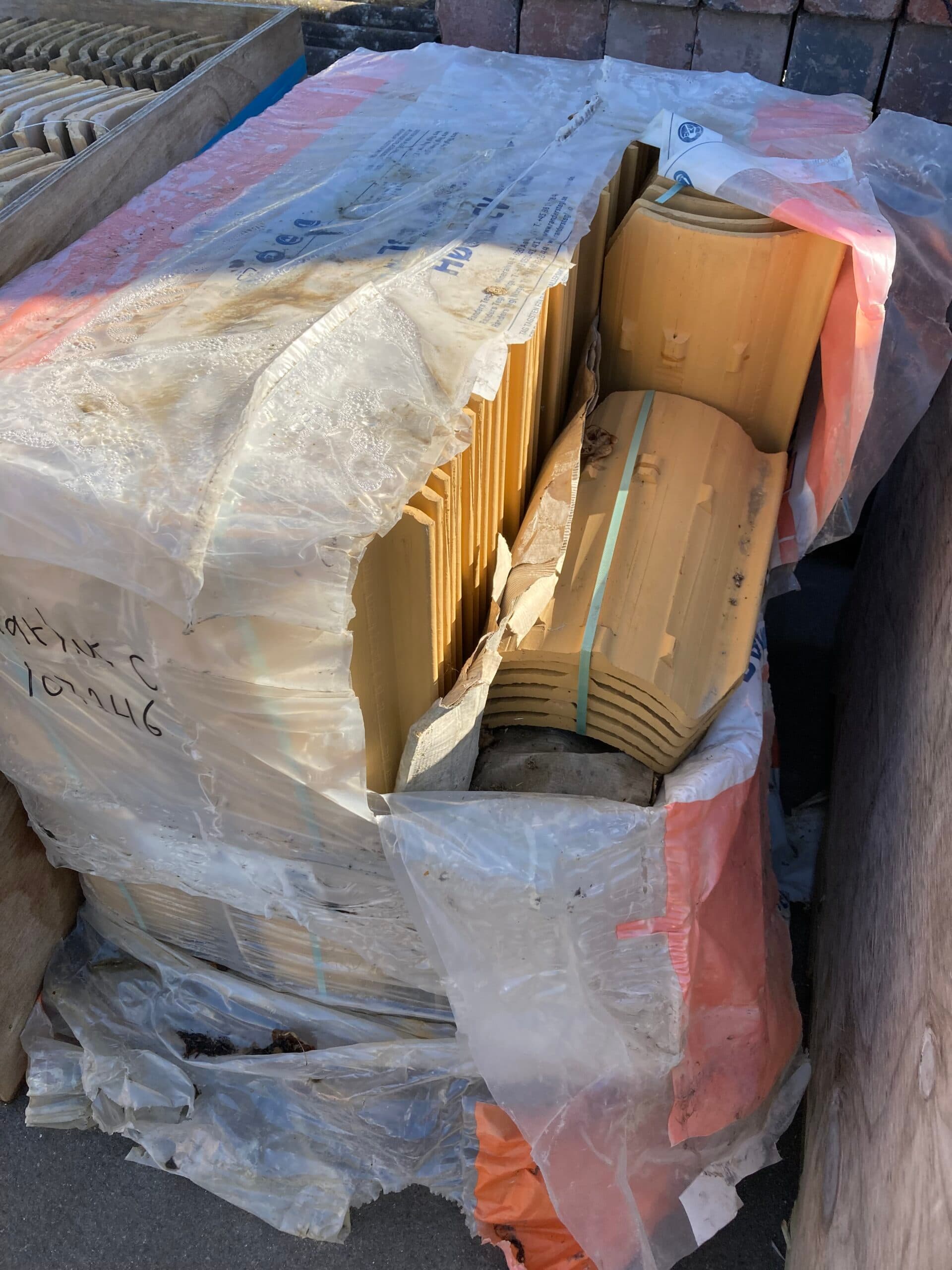 Højslev Lille Dansk  gul vingetegl 40x24cm - 1