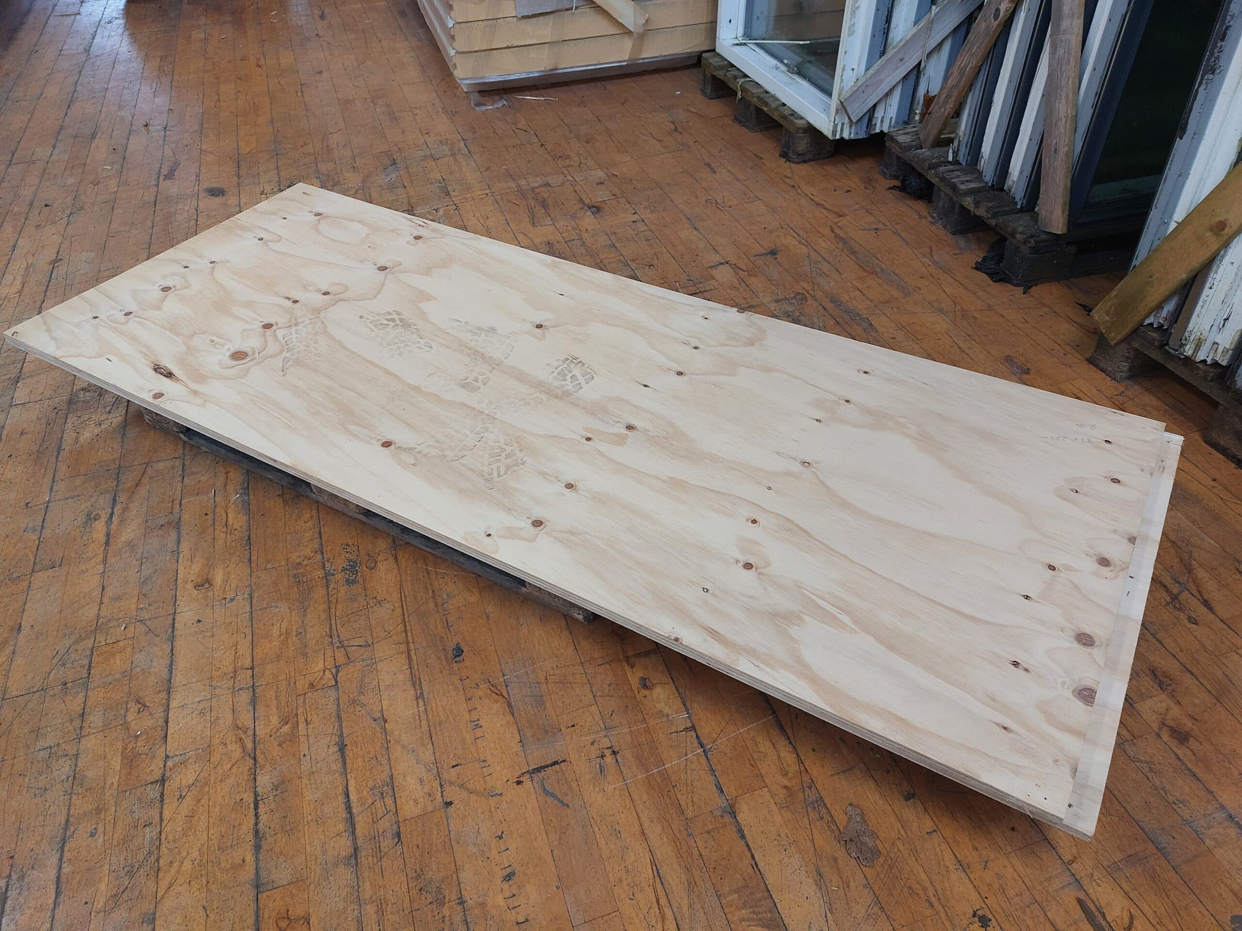 Krydsfinérplade 87x223cm 15mm - 1