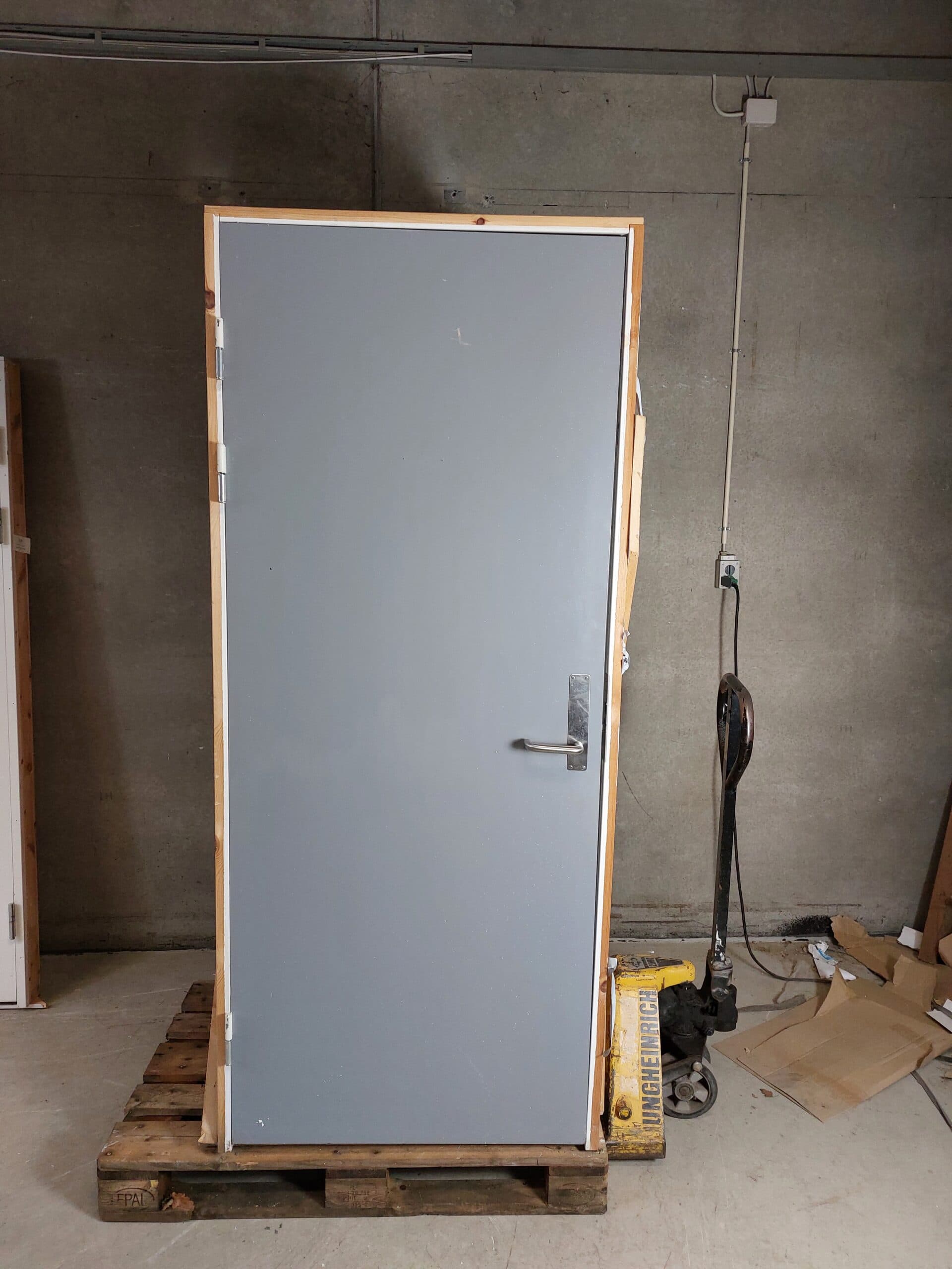 Branddør BD-30 klassificeret 89x209cm - 1