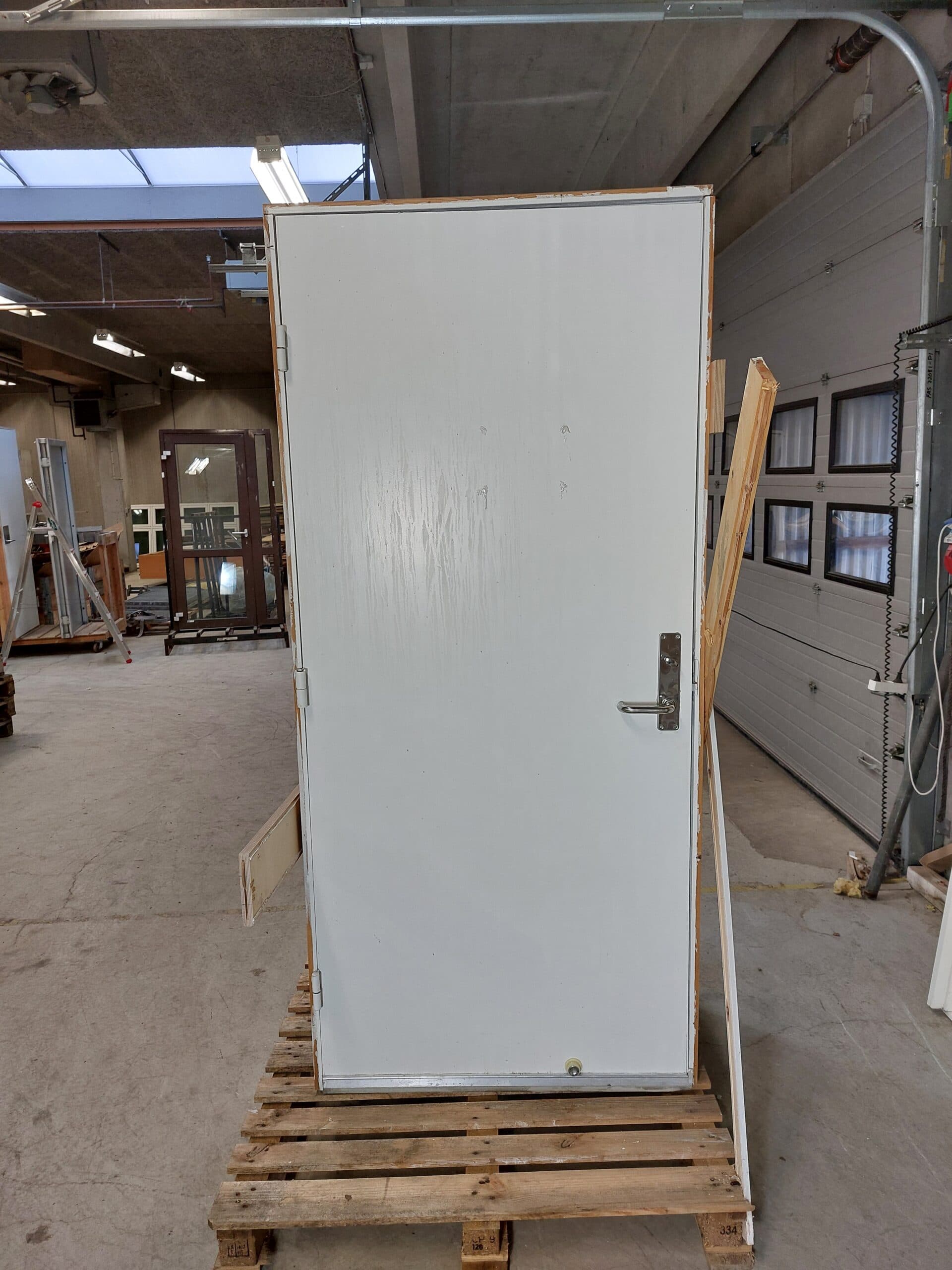 Branddør BD-30 klassificeret 95x208cm - 1