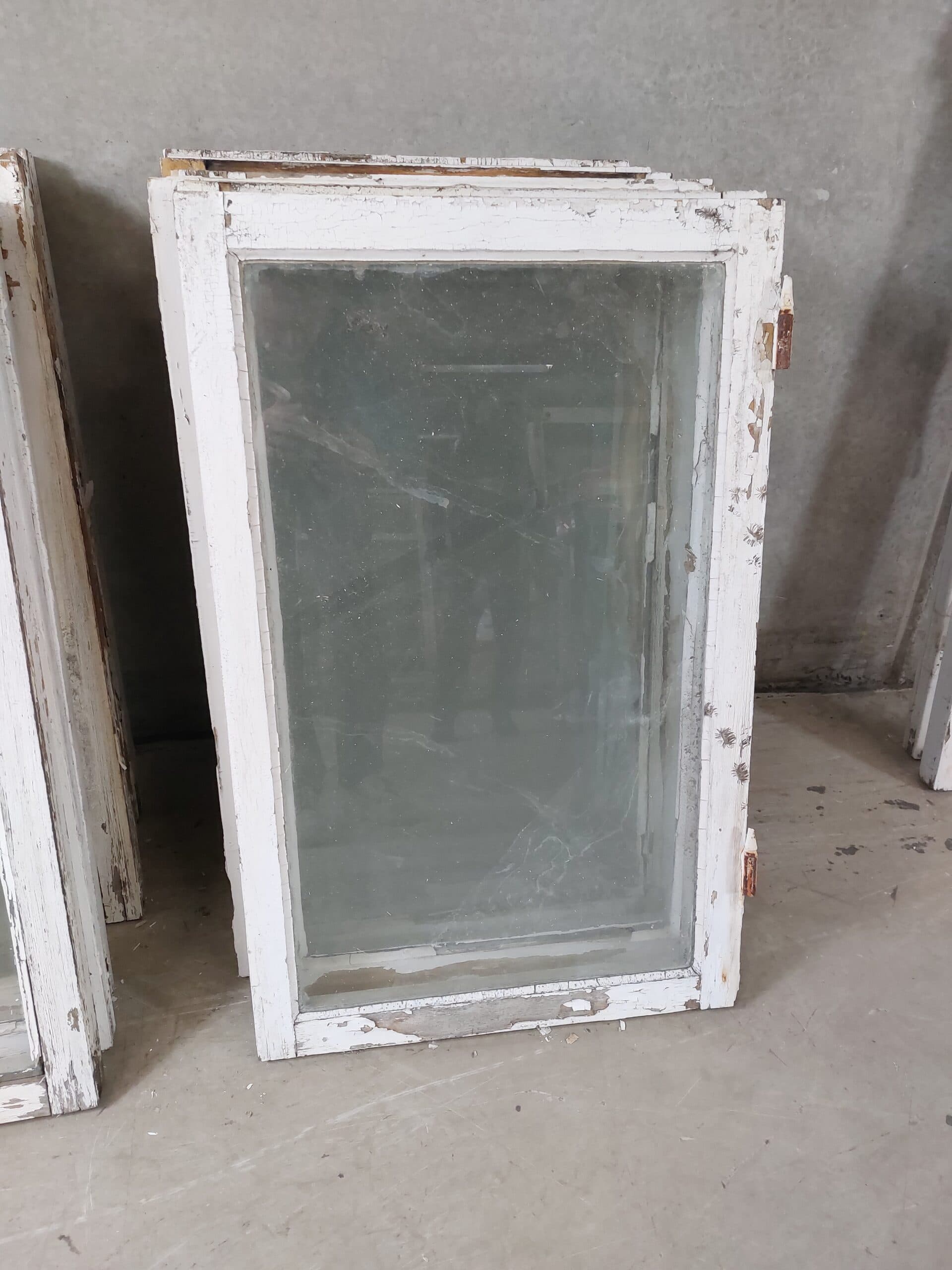 Vinduesfag med kittet rude H 57×89,5cm