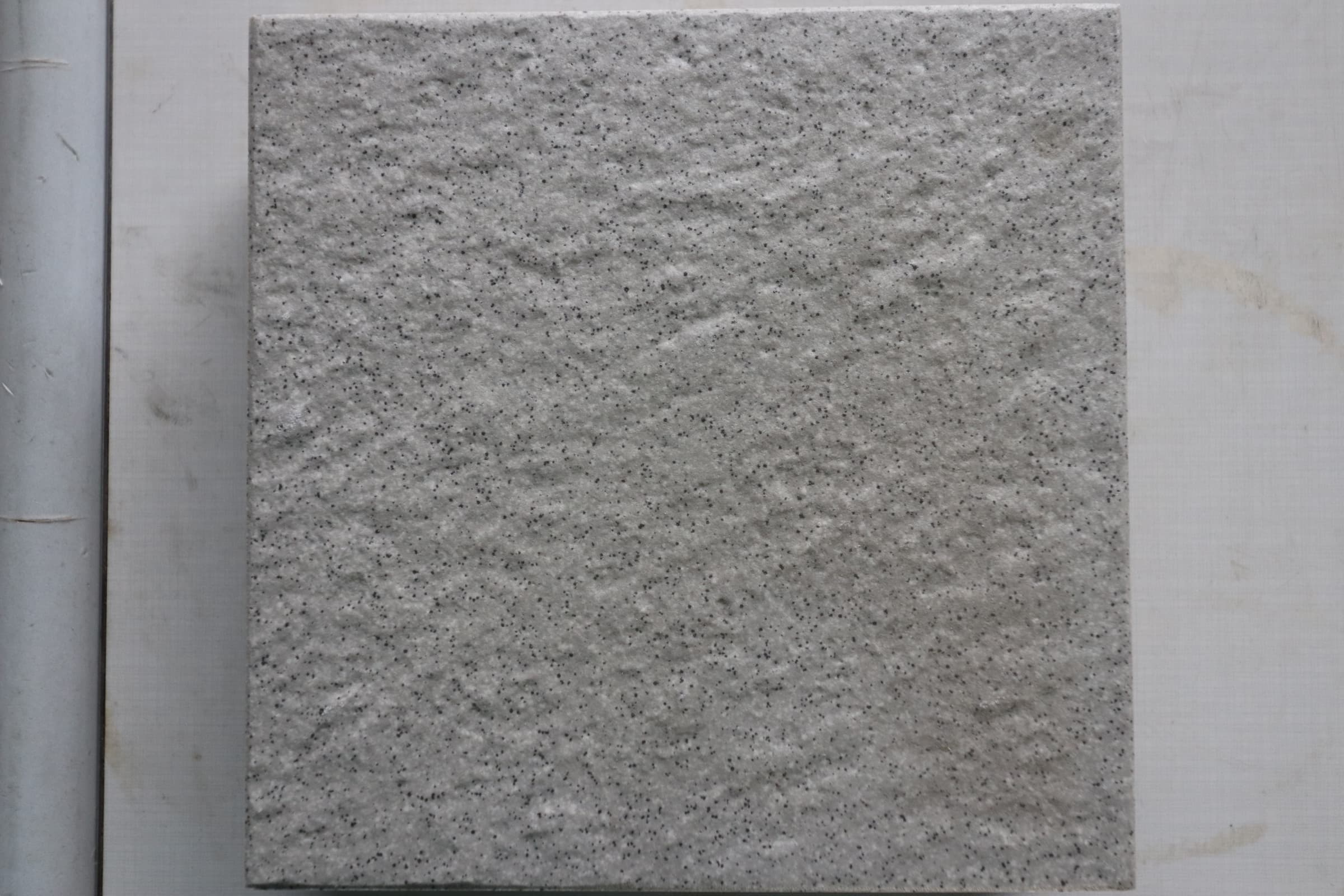 Gulv fliser skridsikker 15x15cm Pris pr m2 - 1