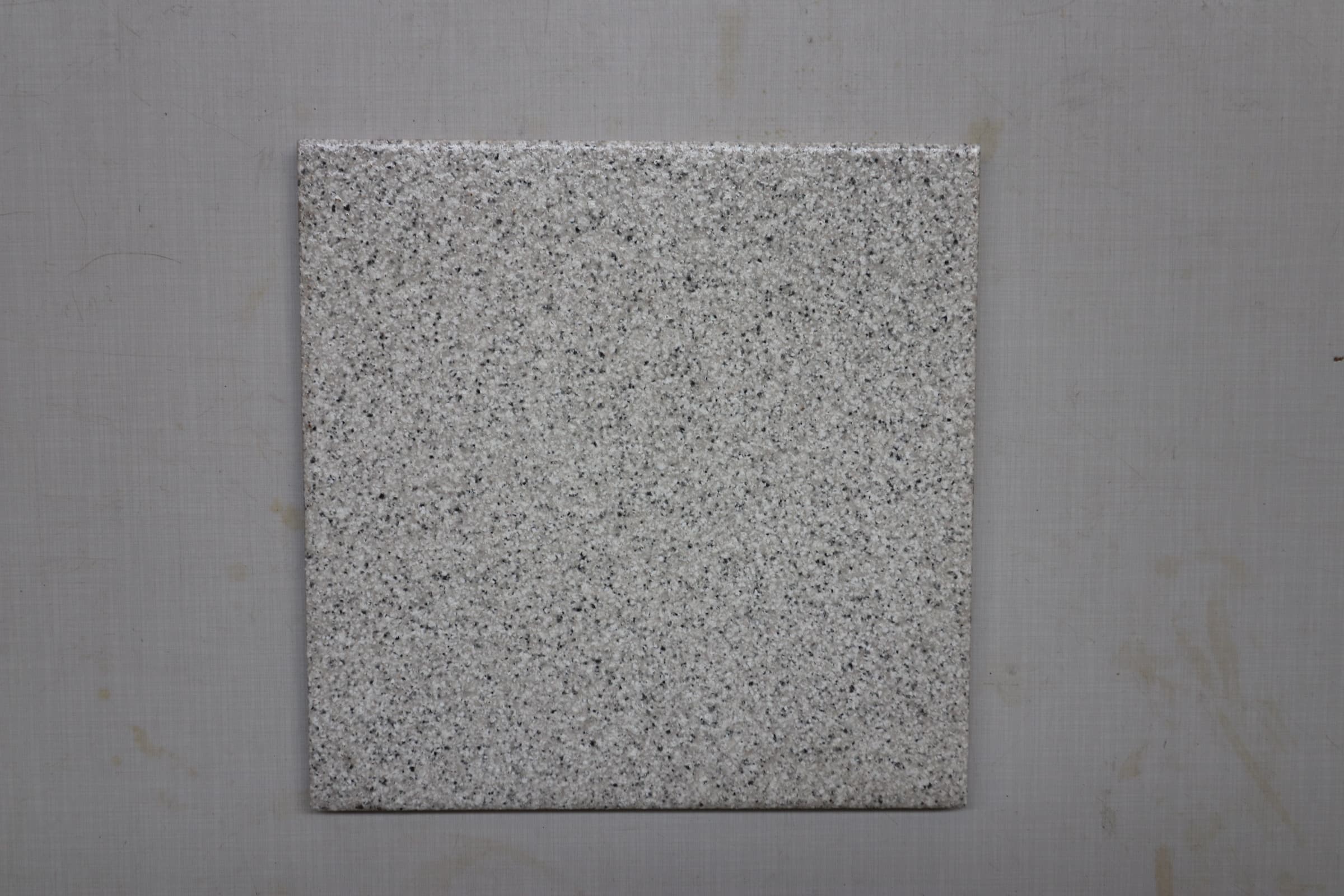 Gulvflise 20x20cm G4 Grå/mørk. pris pr. m2 - 1