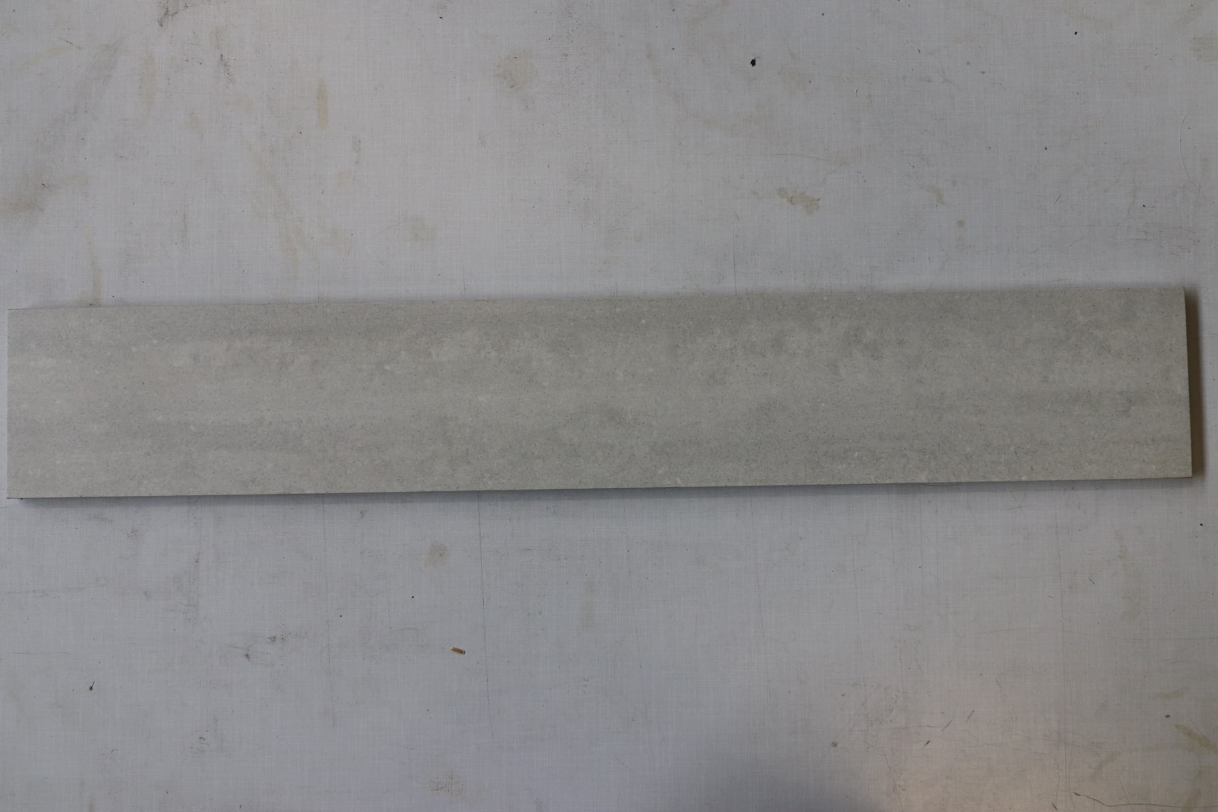 Uglaseret Lys Grå keramik flise 10x60cm. Pris pr m² - 1