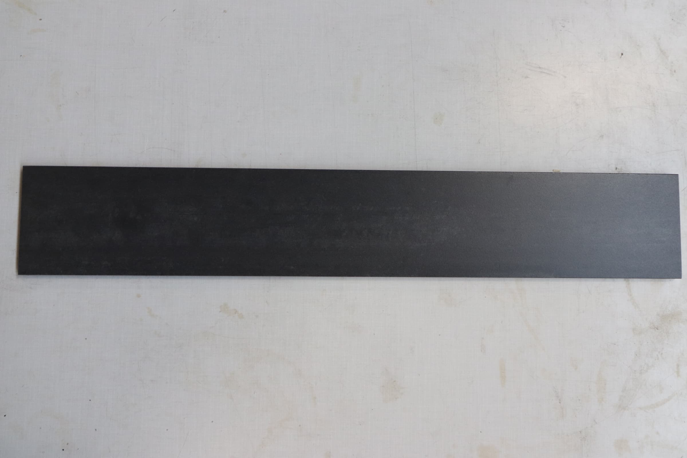 Uglaseret Antracit Grå keramik flise 10x60cm. Pris pr m² - 1