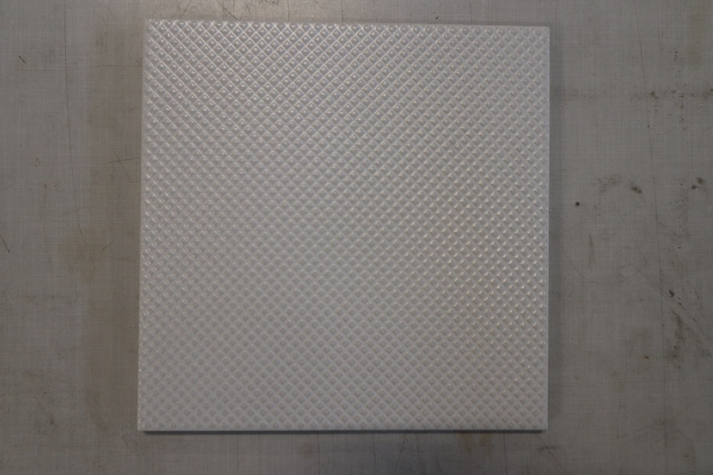 Glaseret skridsikker keramik  Hvid 15x15cm. Pris pr m2 - 1