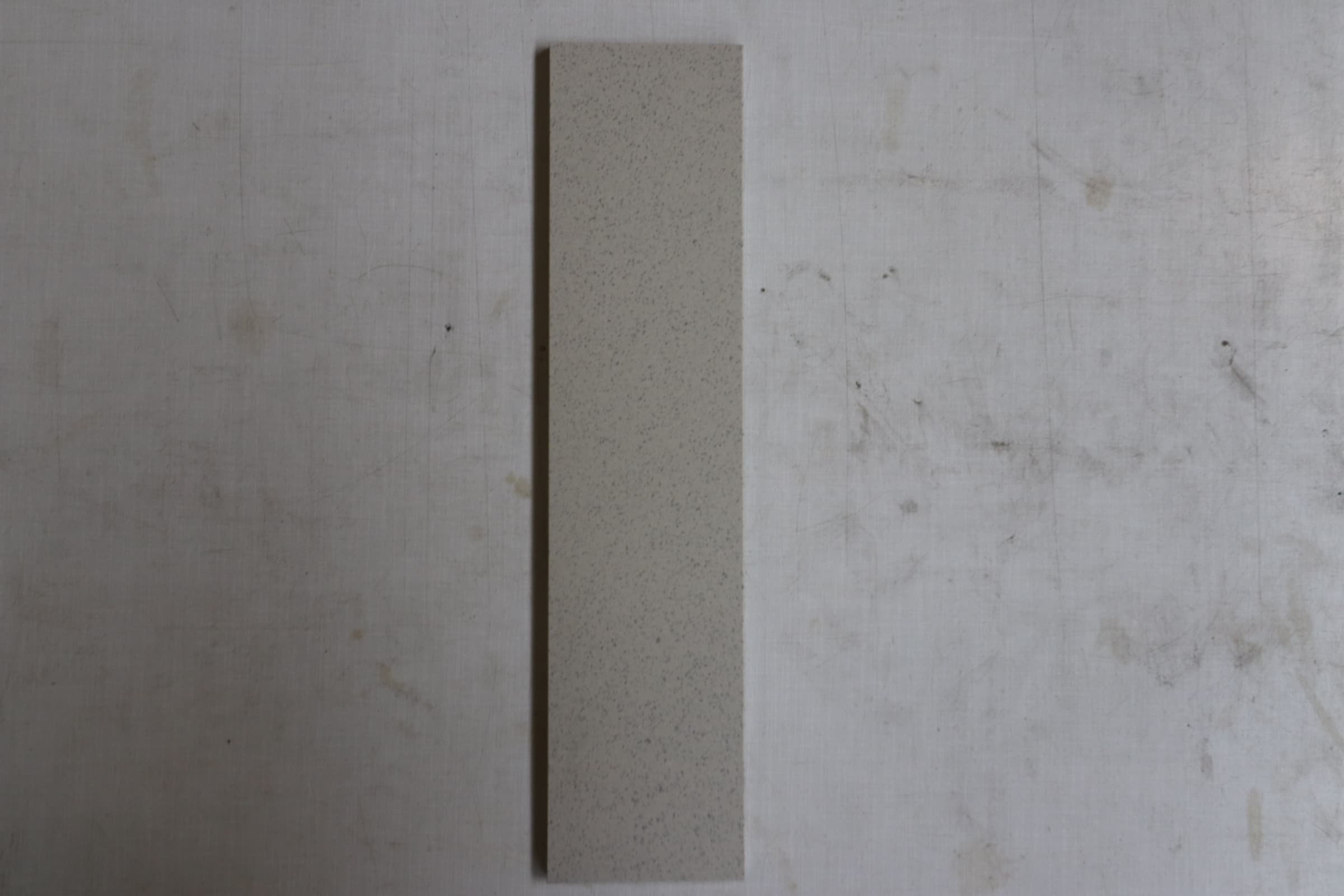 Uglaseret Grå keramik sokkel flise 30x7cm. Pris pr stk. - 1