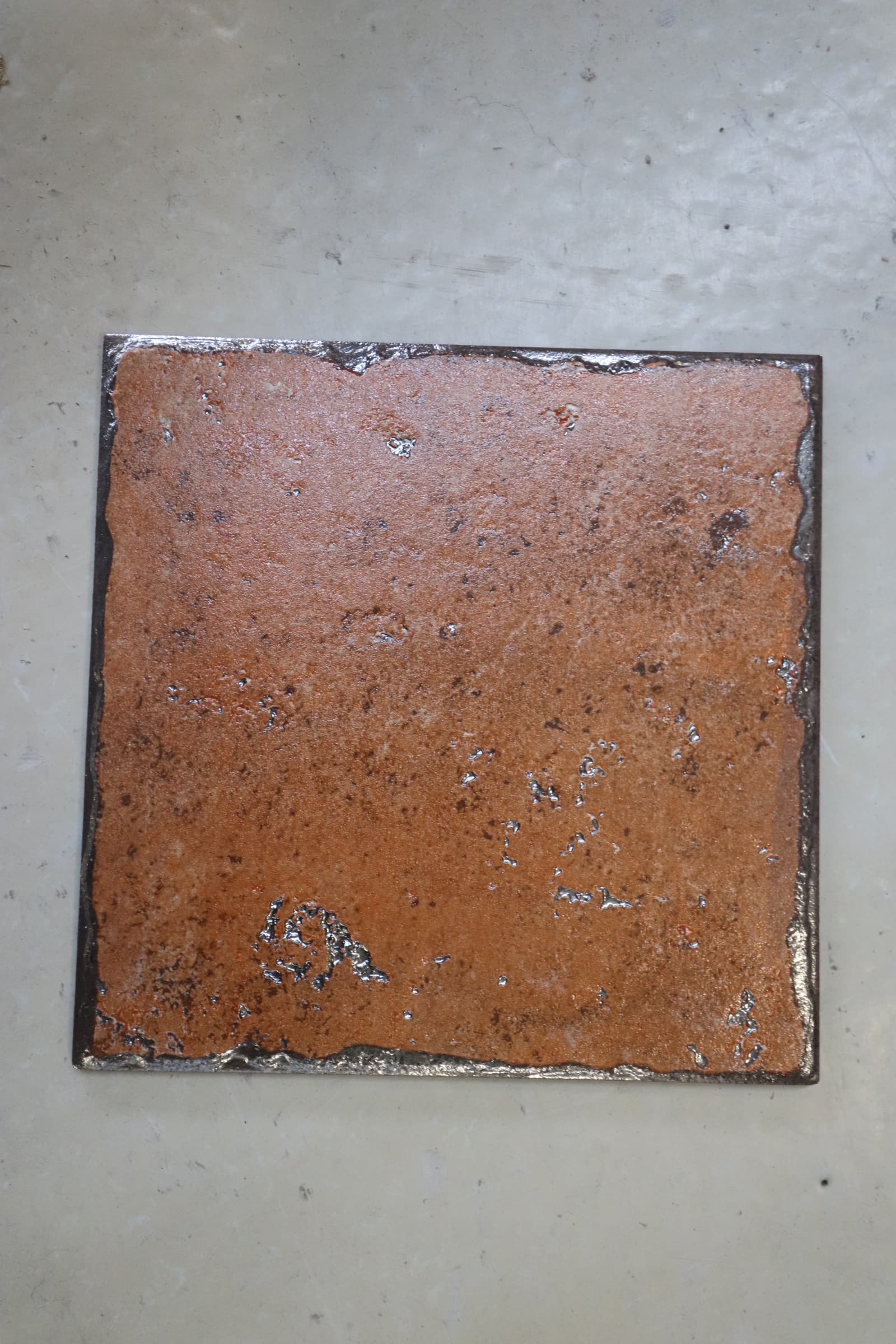 Glaseret flise IRON COTTO 23x23cm. - 1