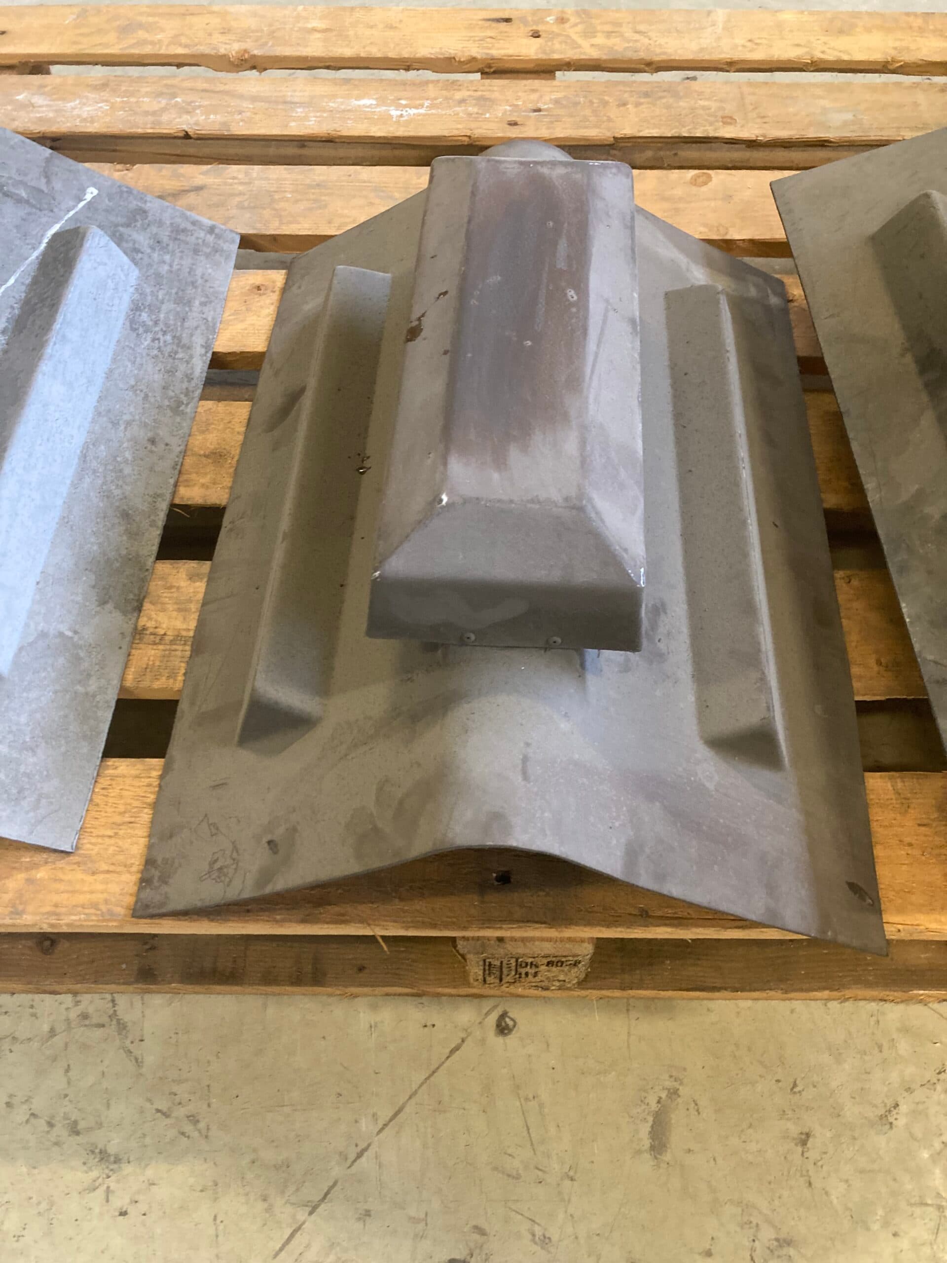 Ventilations hætter til tagryg 35-40gr. Mokka - 1