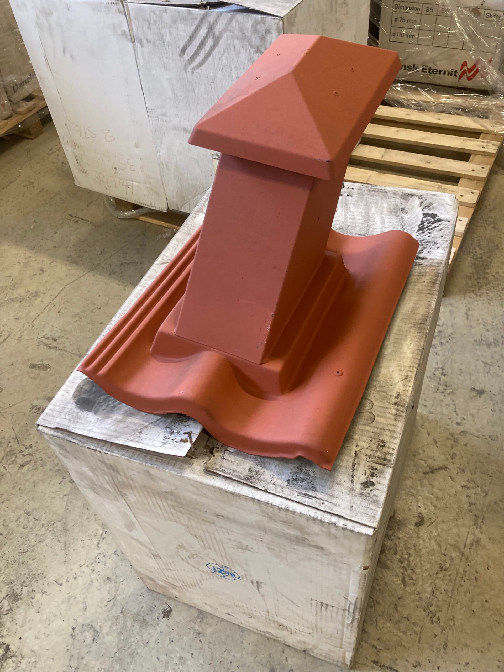 Udluftnings hætte til aftræksrør tagsten 35-45gr Teglrød - 1