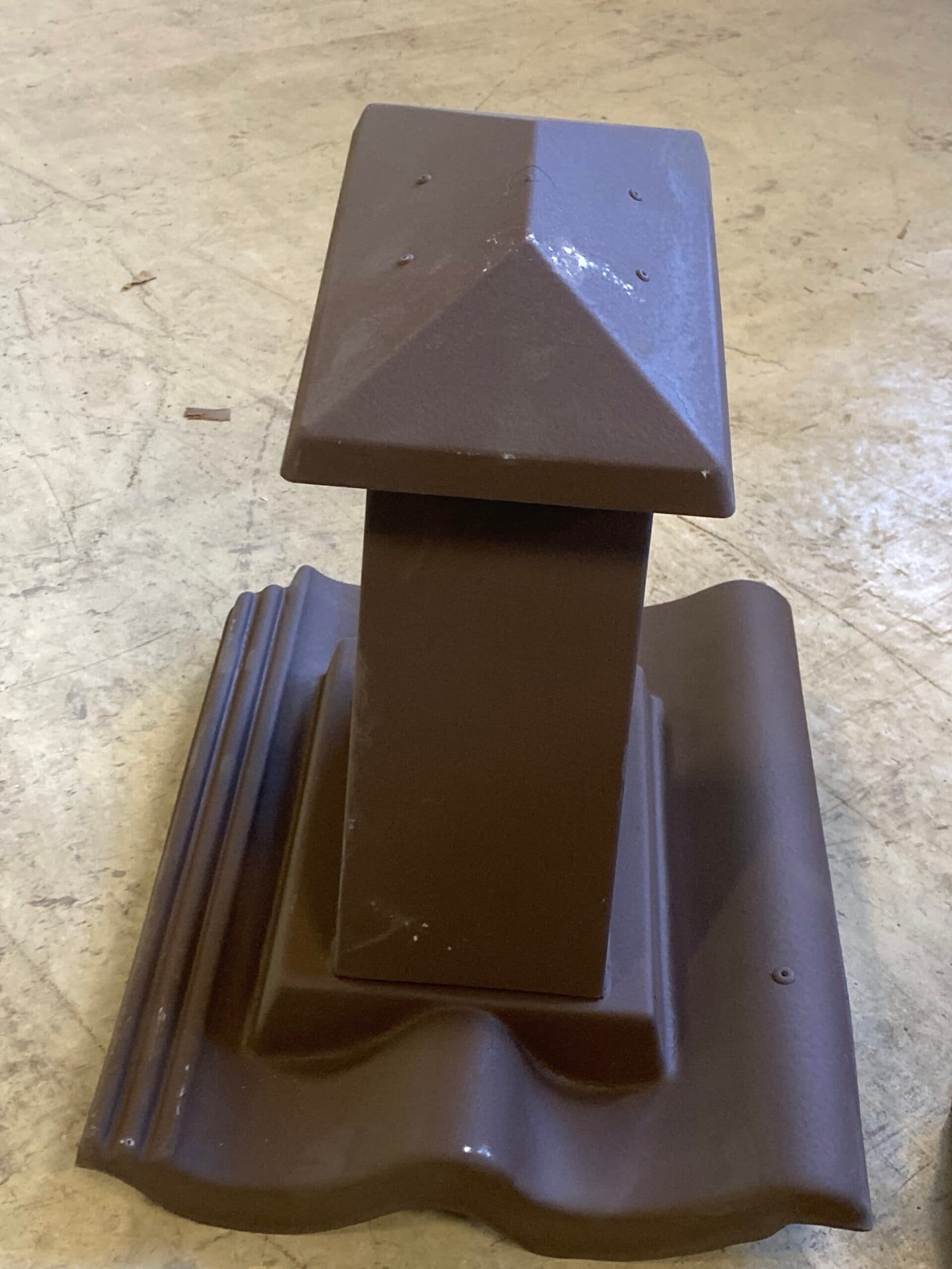 Udluftnings hætte til aftræksrør tagsten 34x42cm 15-30gr Brun - 1